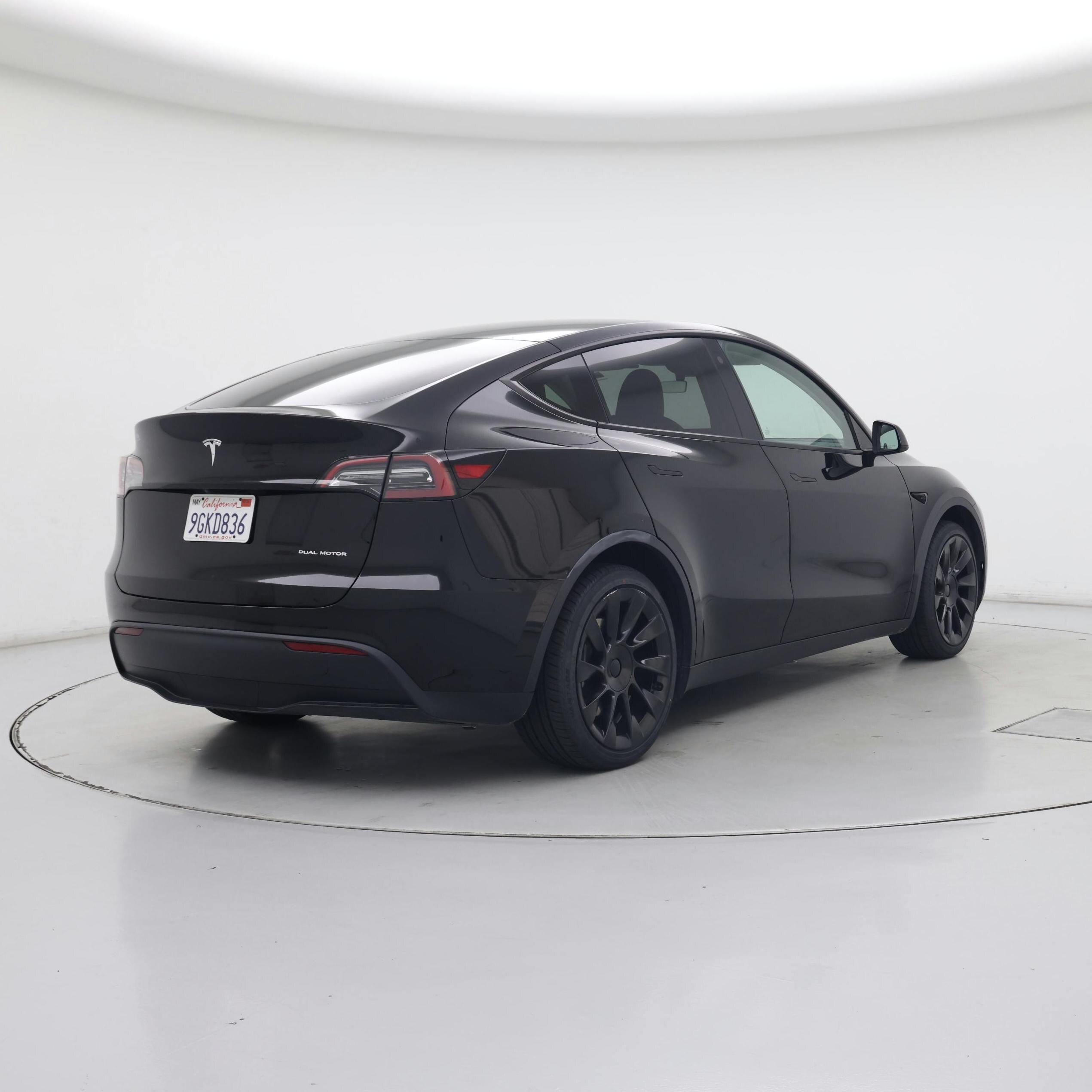 Thumbnail: 2023 Tesla Model Y - 8