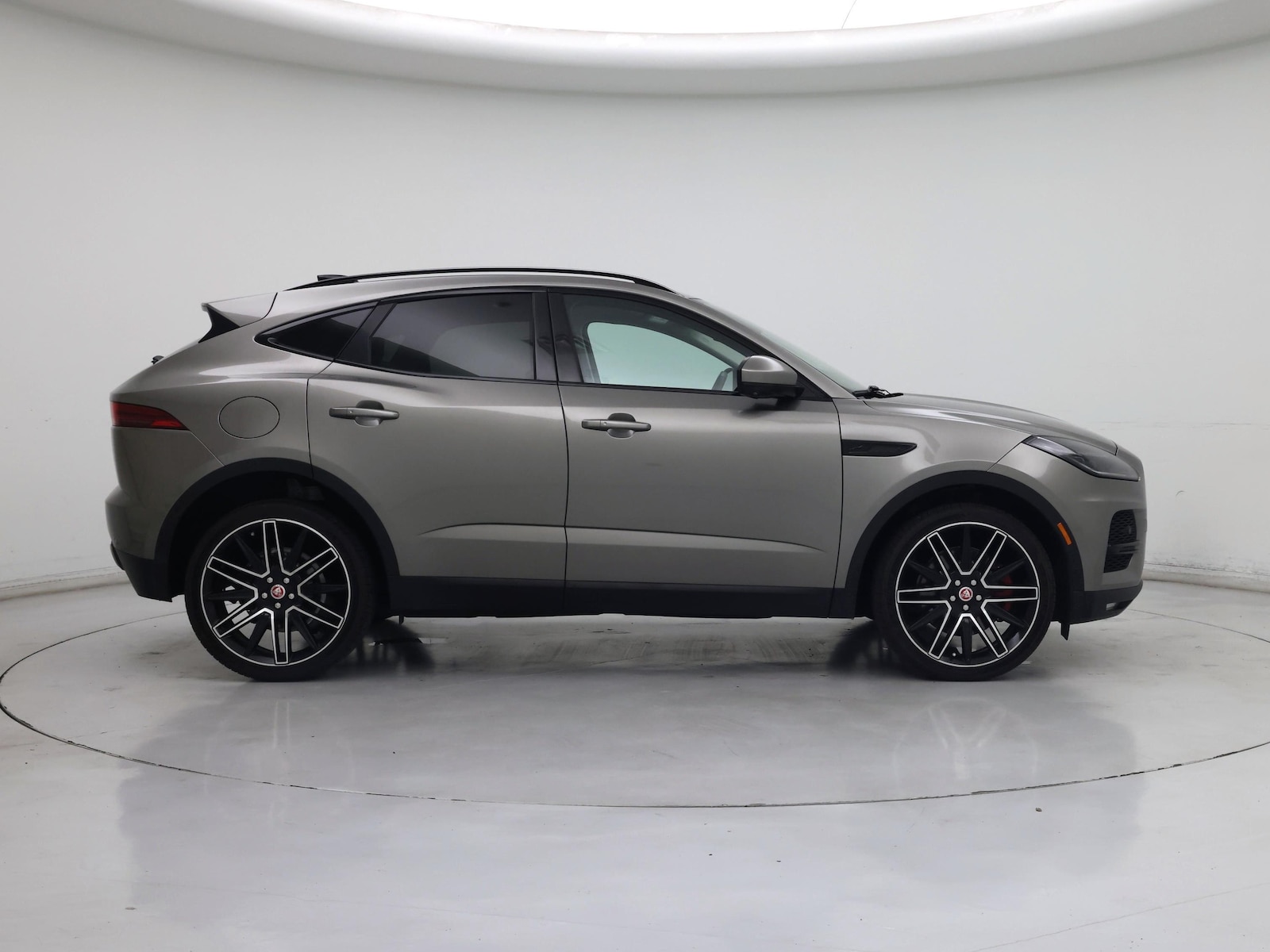2022 Jaguar E-Pace SE - Photo 8