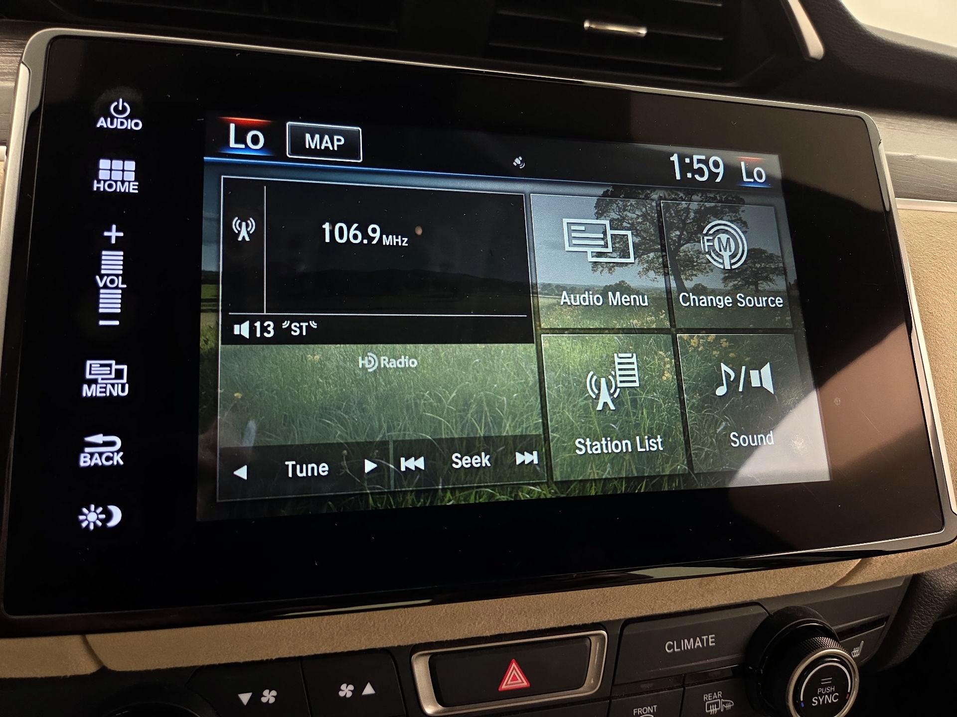 Thumbnail: 2018 Honda Clarity - 16