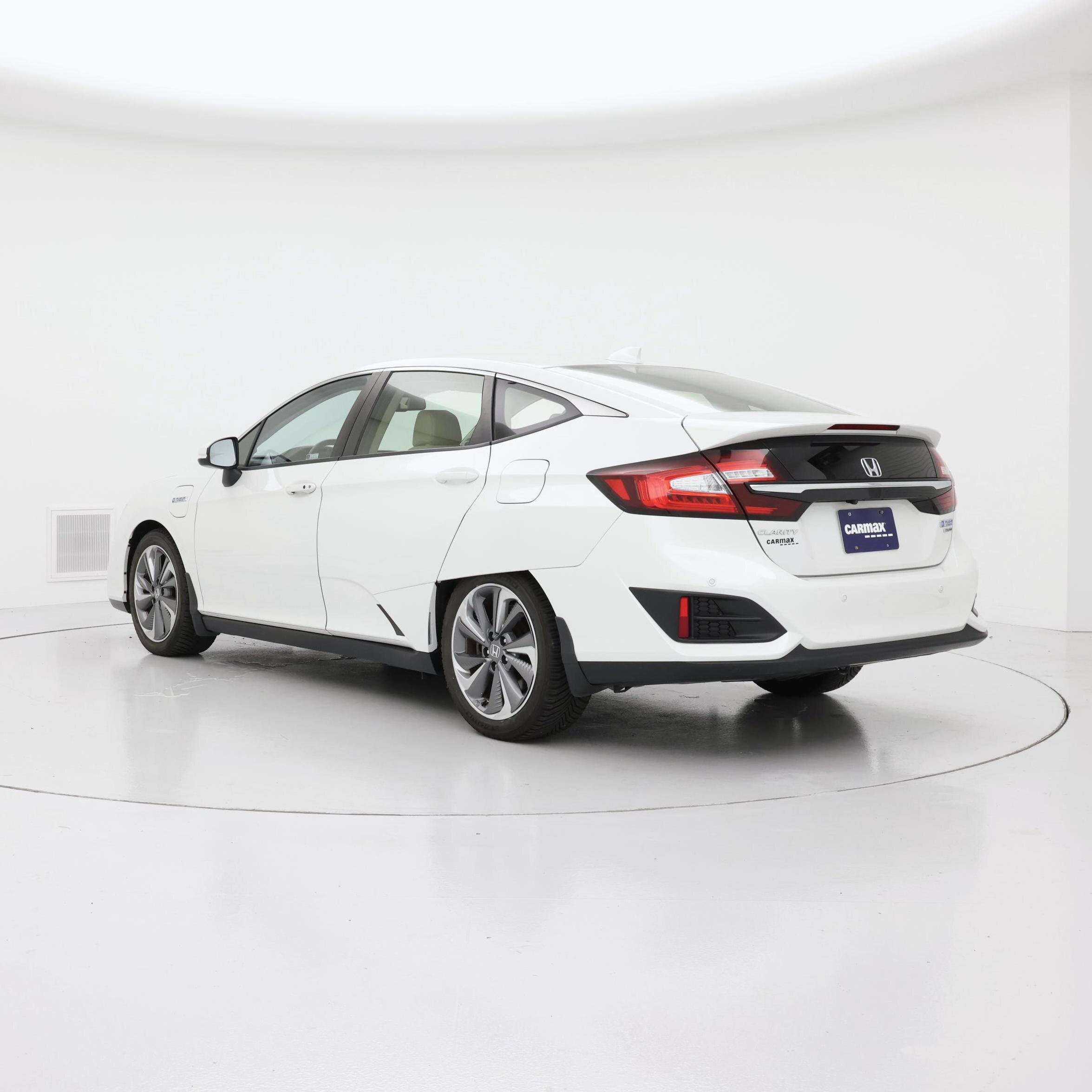 Thumbnail: 2018 Honda Clarity - 2