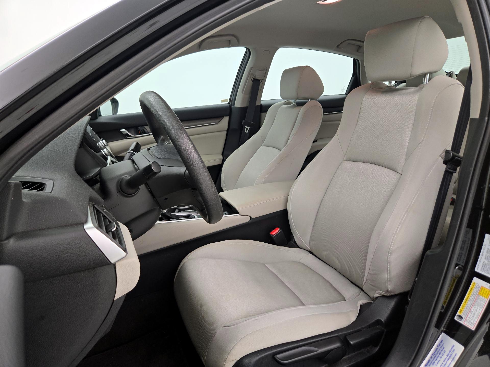 Thumbnail: 2018 Honda Accord - 11