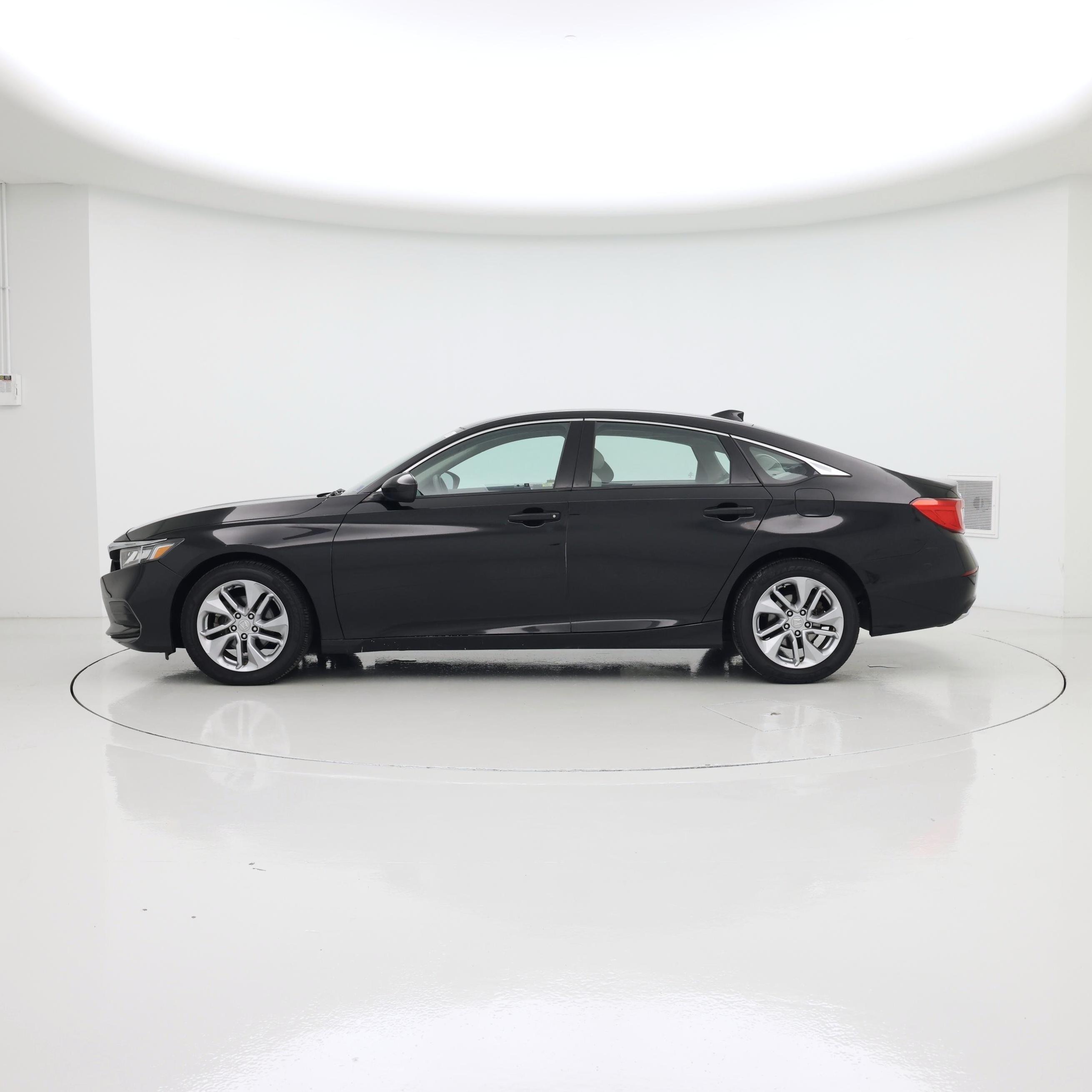 Thumbnail: 2018 Honda Accord - 3