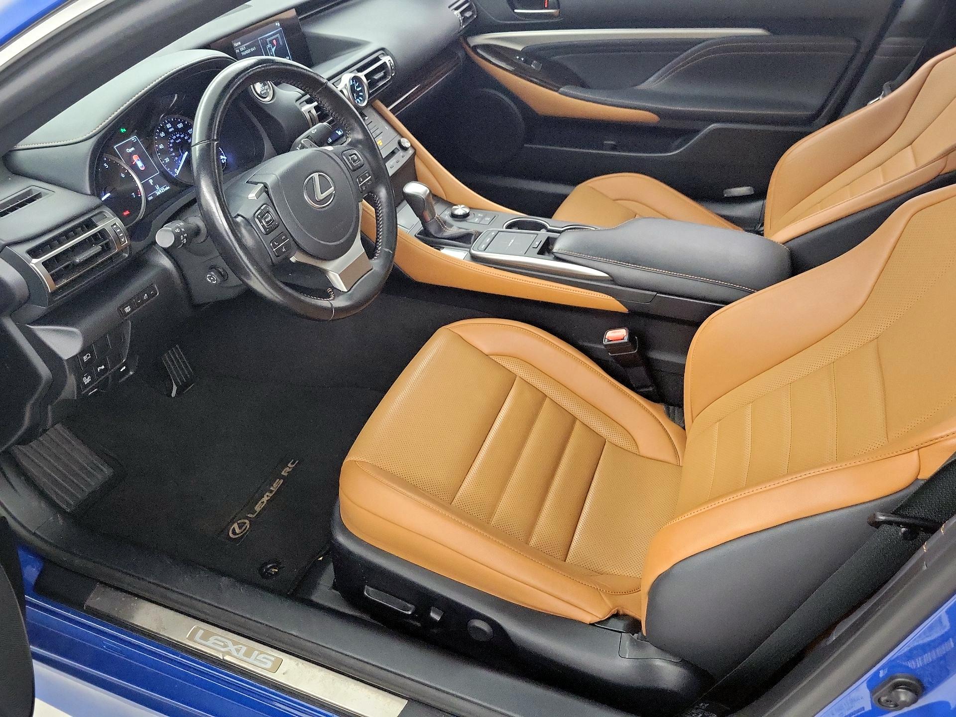 Thumbnail: 2021 Lexus RC - 11