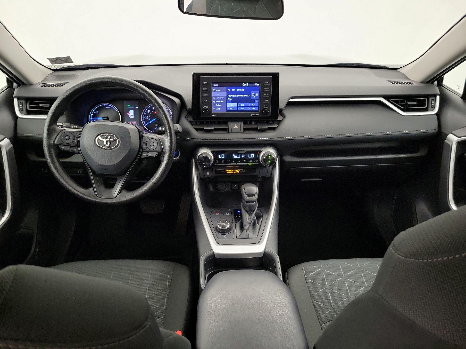 Thumbnail: 2021 Toyota RAV4 - 9