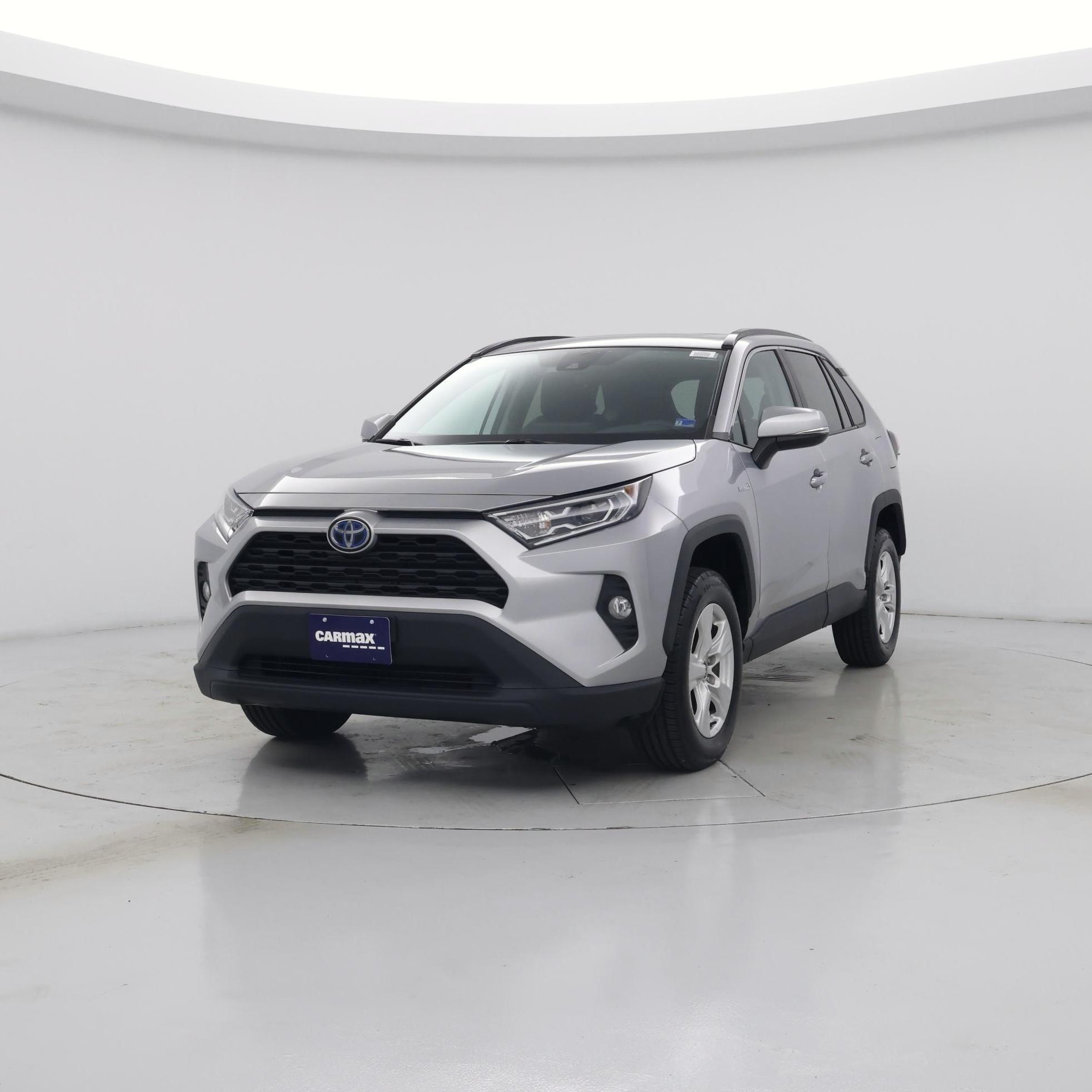 Thumbnail: 2021 Toyota RAV4 - 4