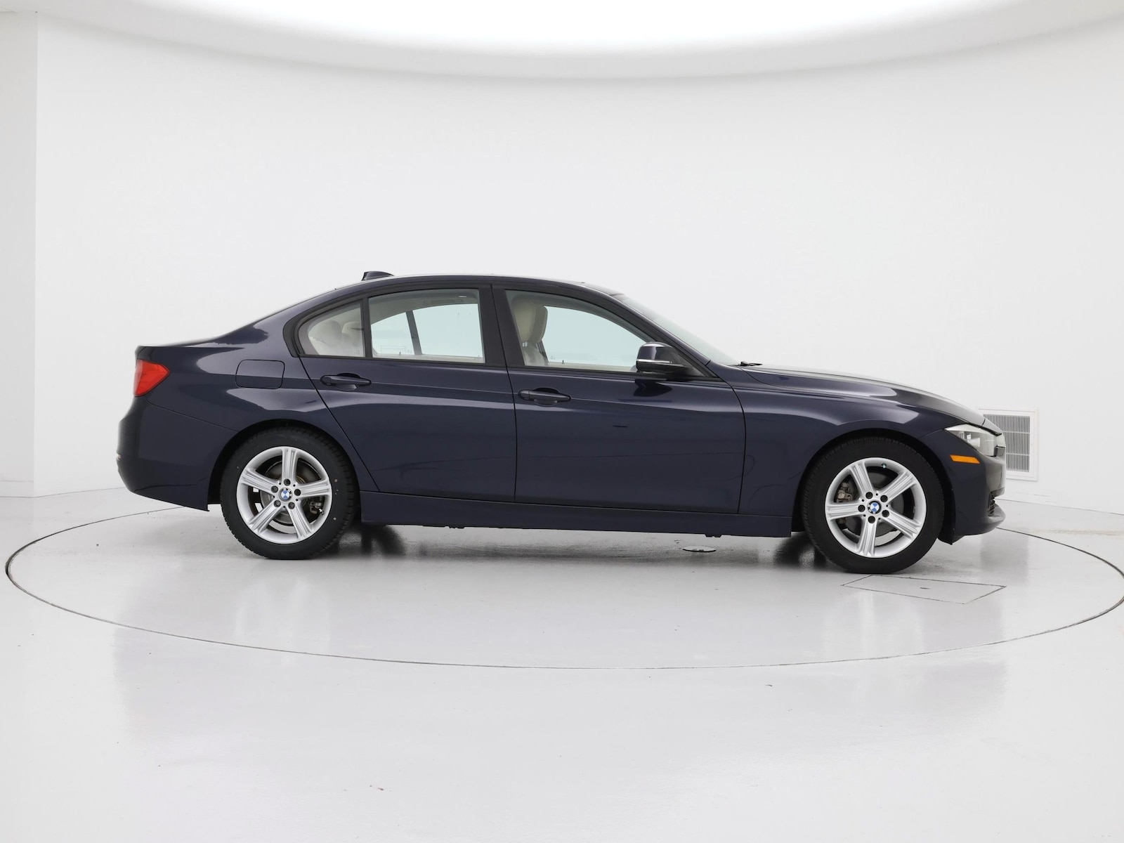 2014 BMW 3 Series 320i - Photo 8