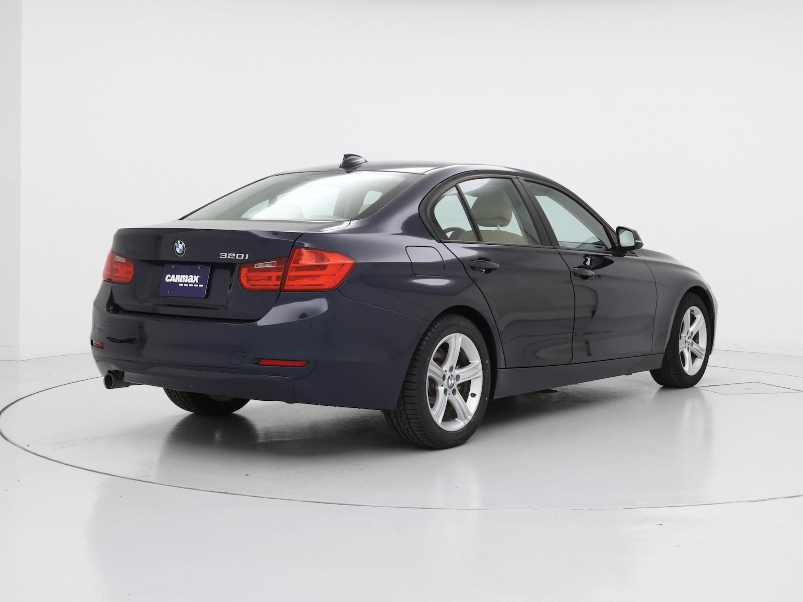 2014 BMW 3 Series 320i - Photo 9