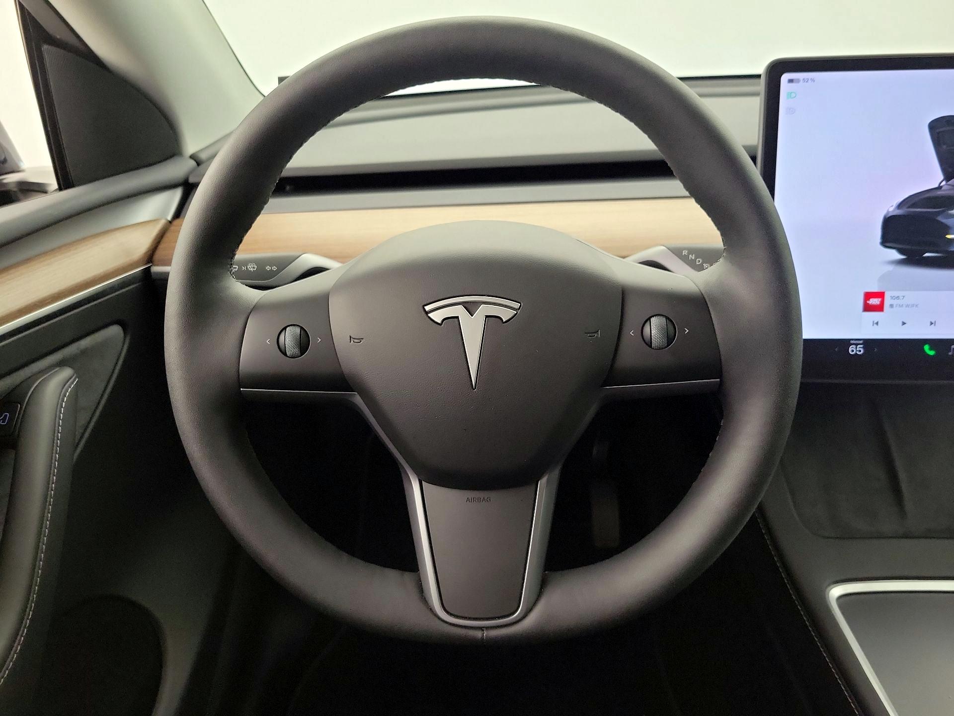 Thumbnail: 2024 Tesla Model Y - 10