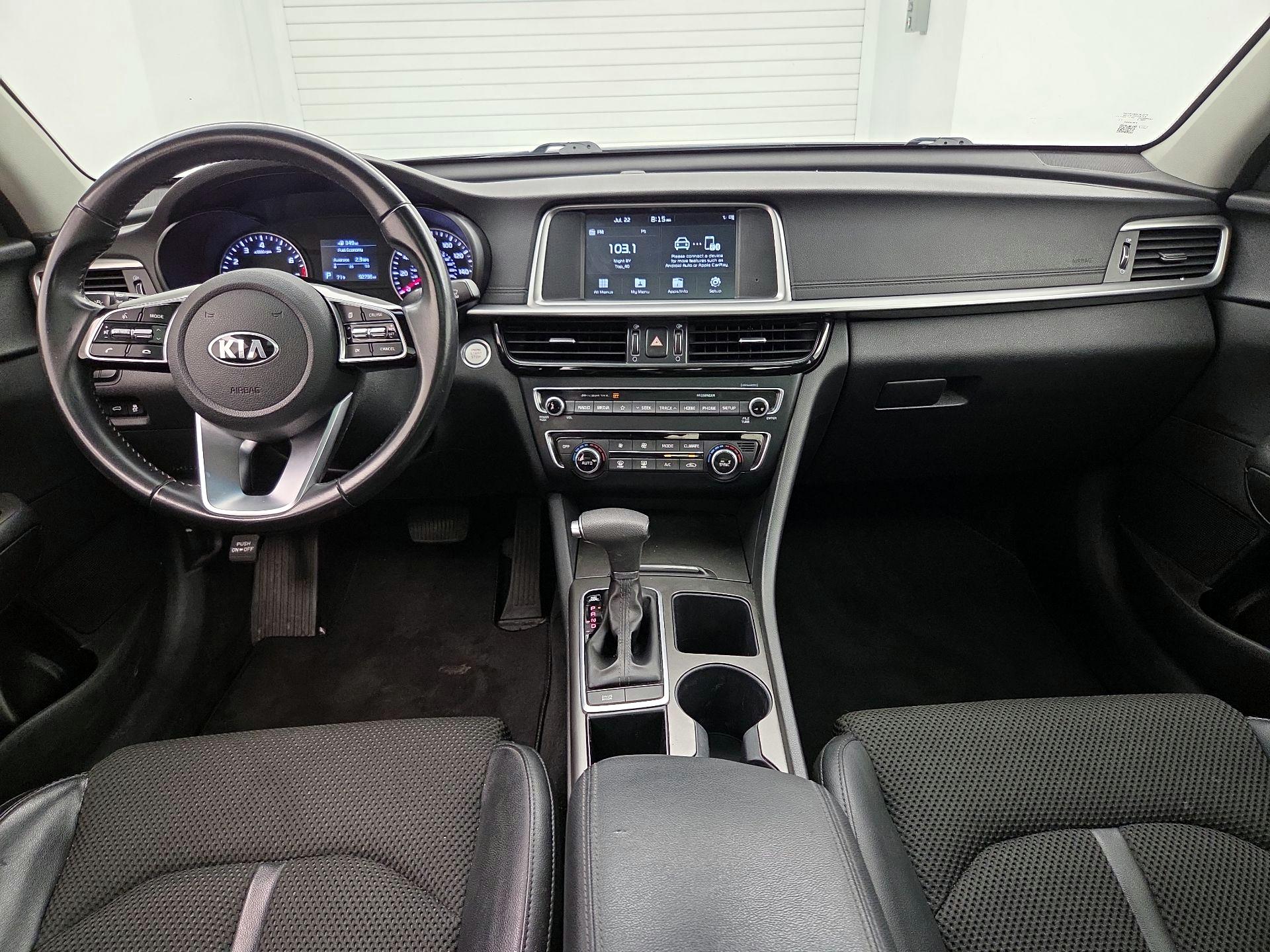 Thumbnail: 2019 Kia Optima - 9