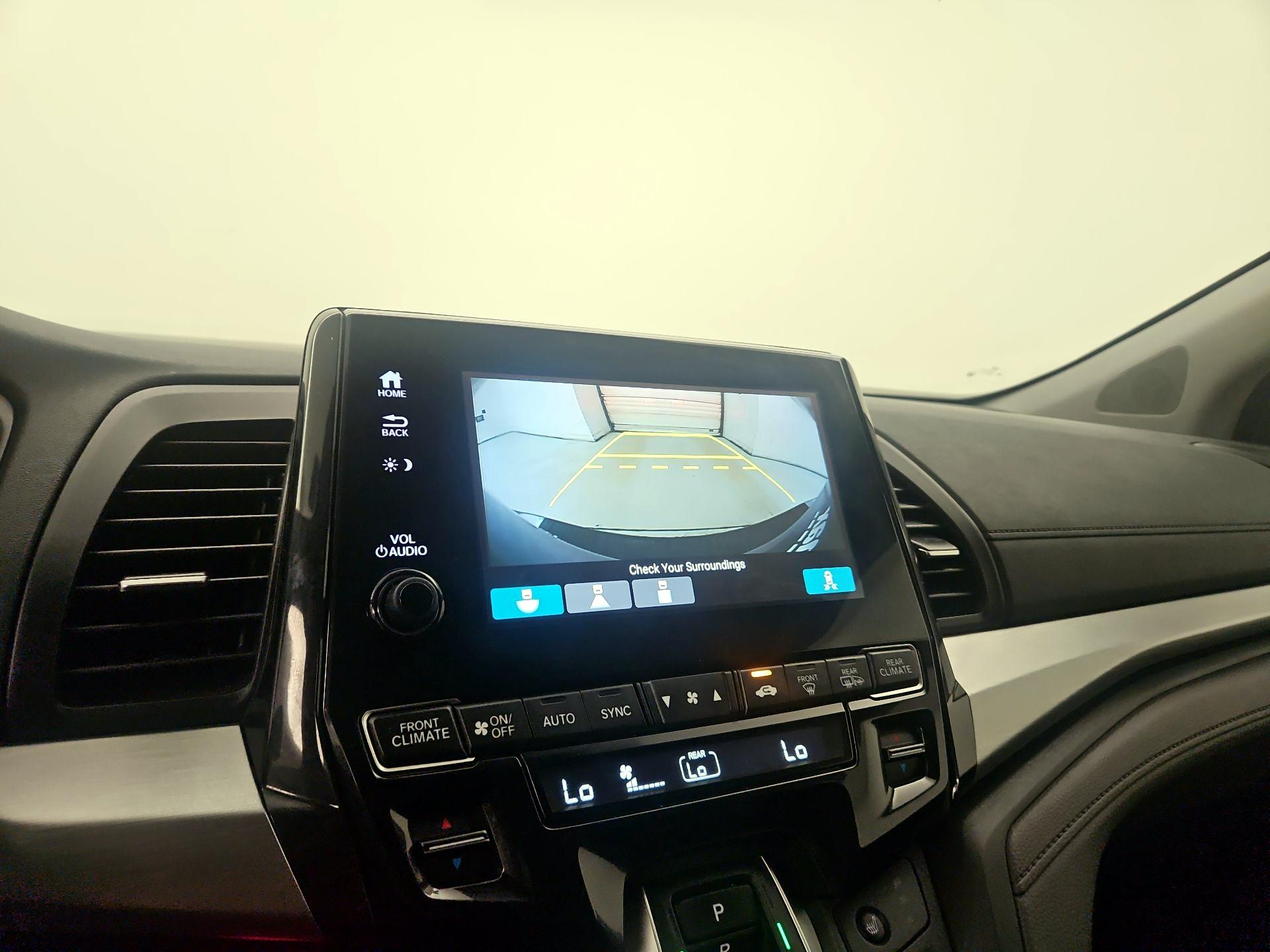 Thumbnail: 2020 Honda Odyssey - 14