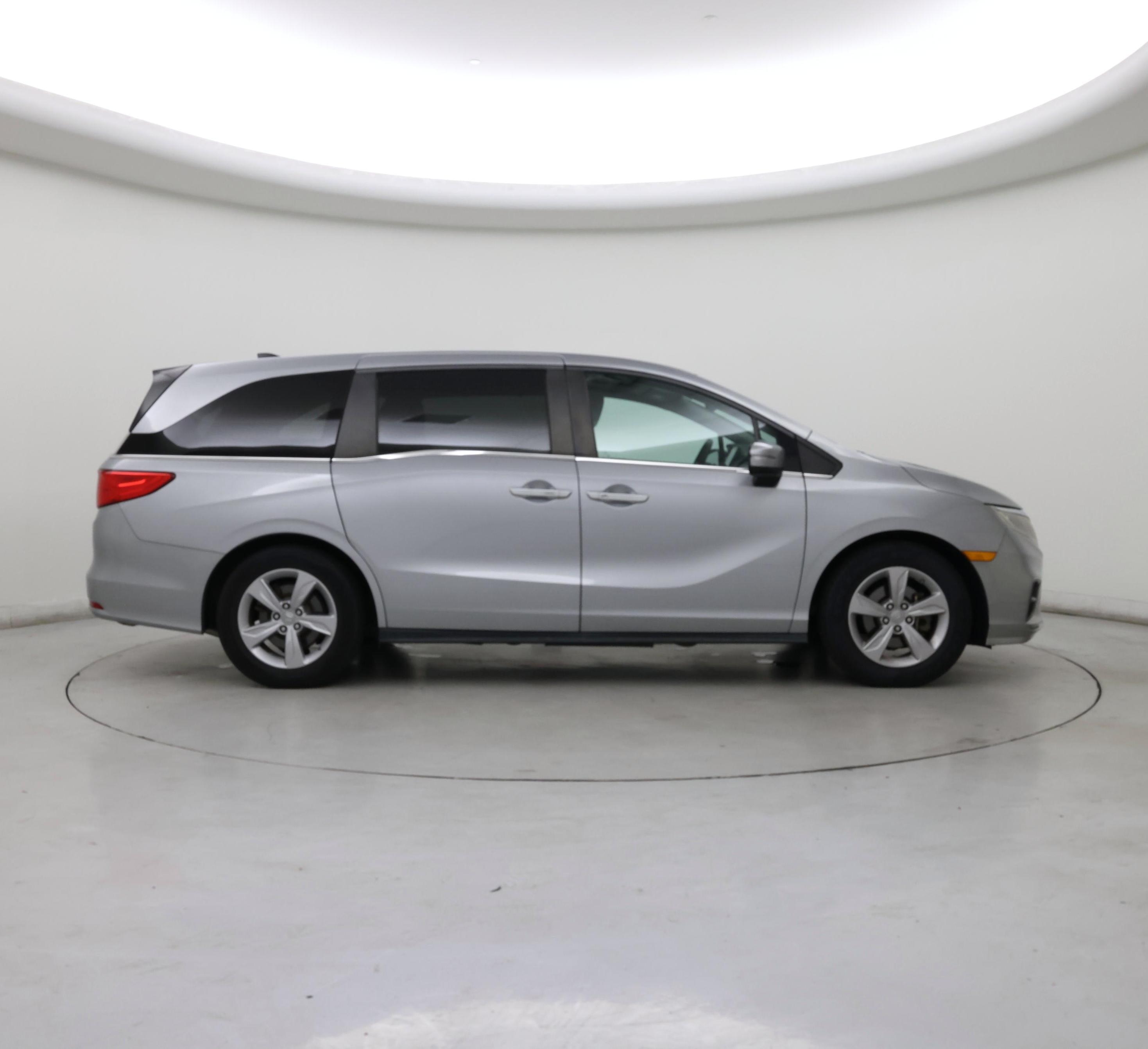 Thumbnail: 2020 Honda Odyssey - 7