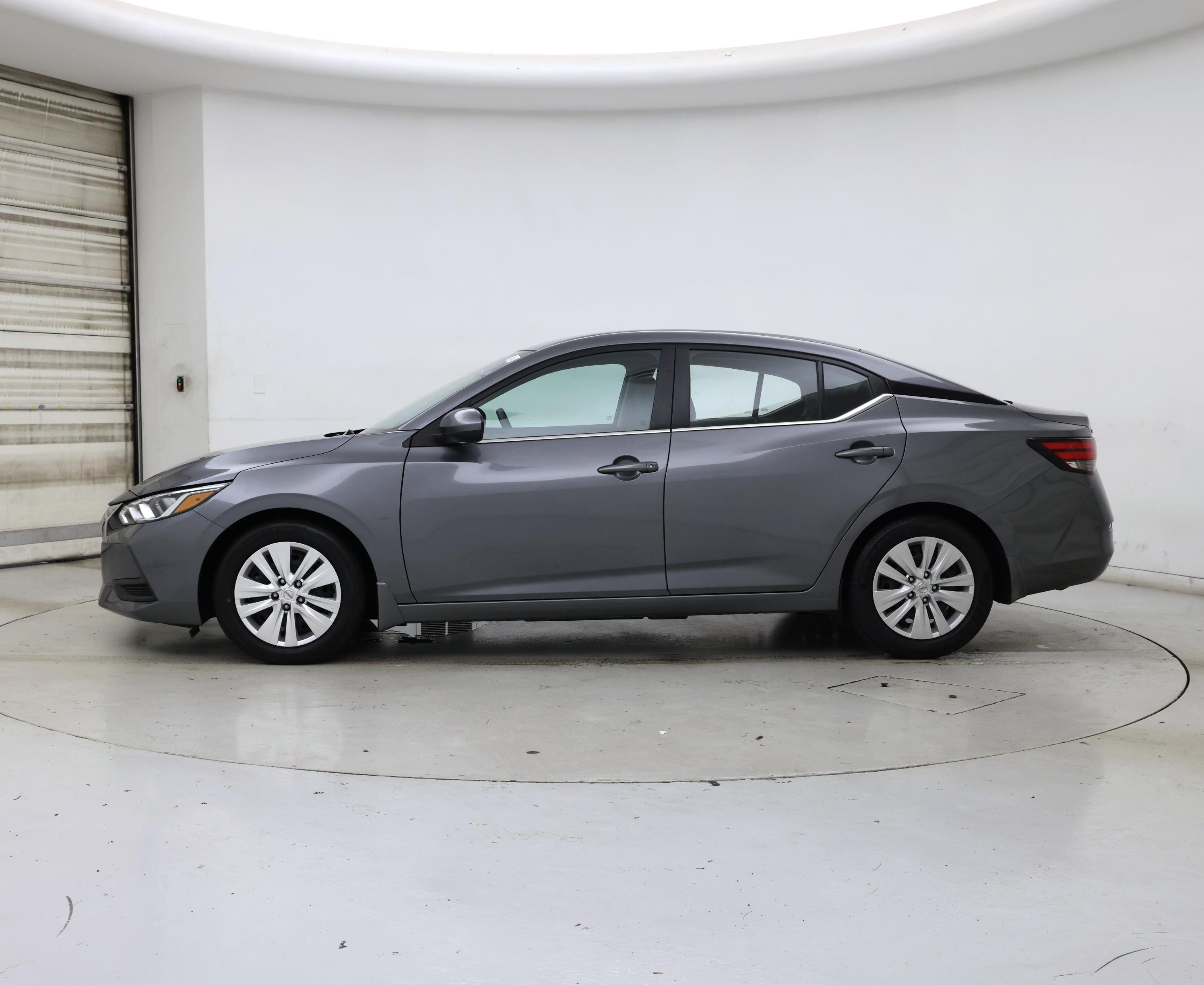Thumbnail: 2021 Nissan Sentra - 3