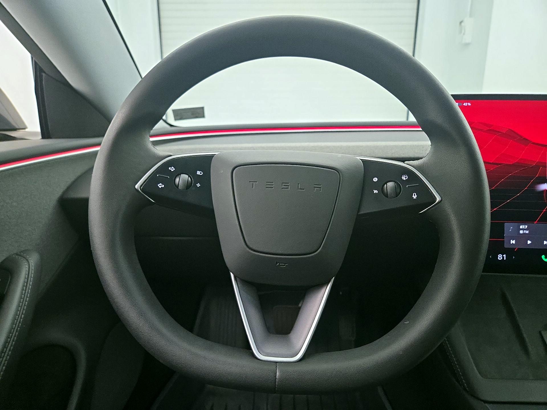 Thumbnail: 2025 Tesla Model 3 - 10