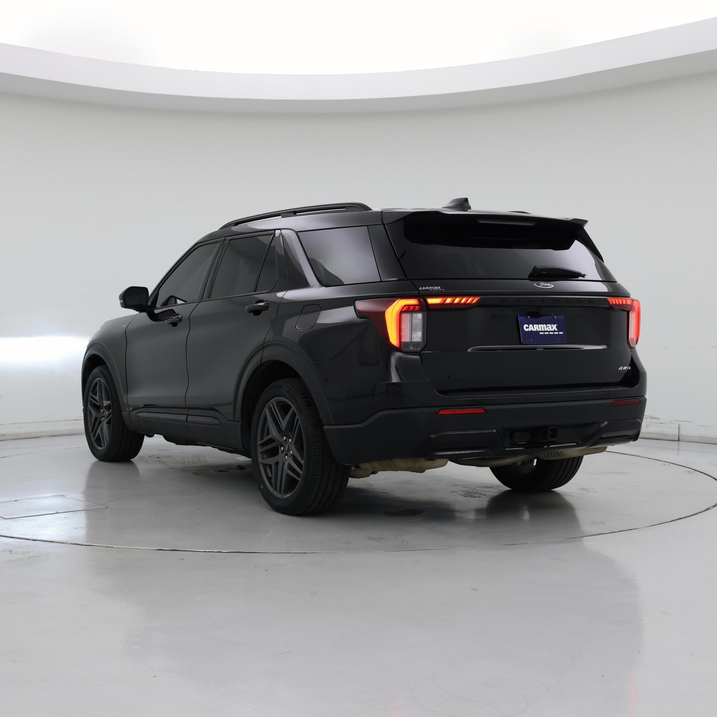 Thumbnail: 2025 Ford Explorer - 2
