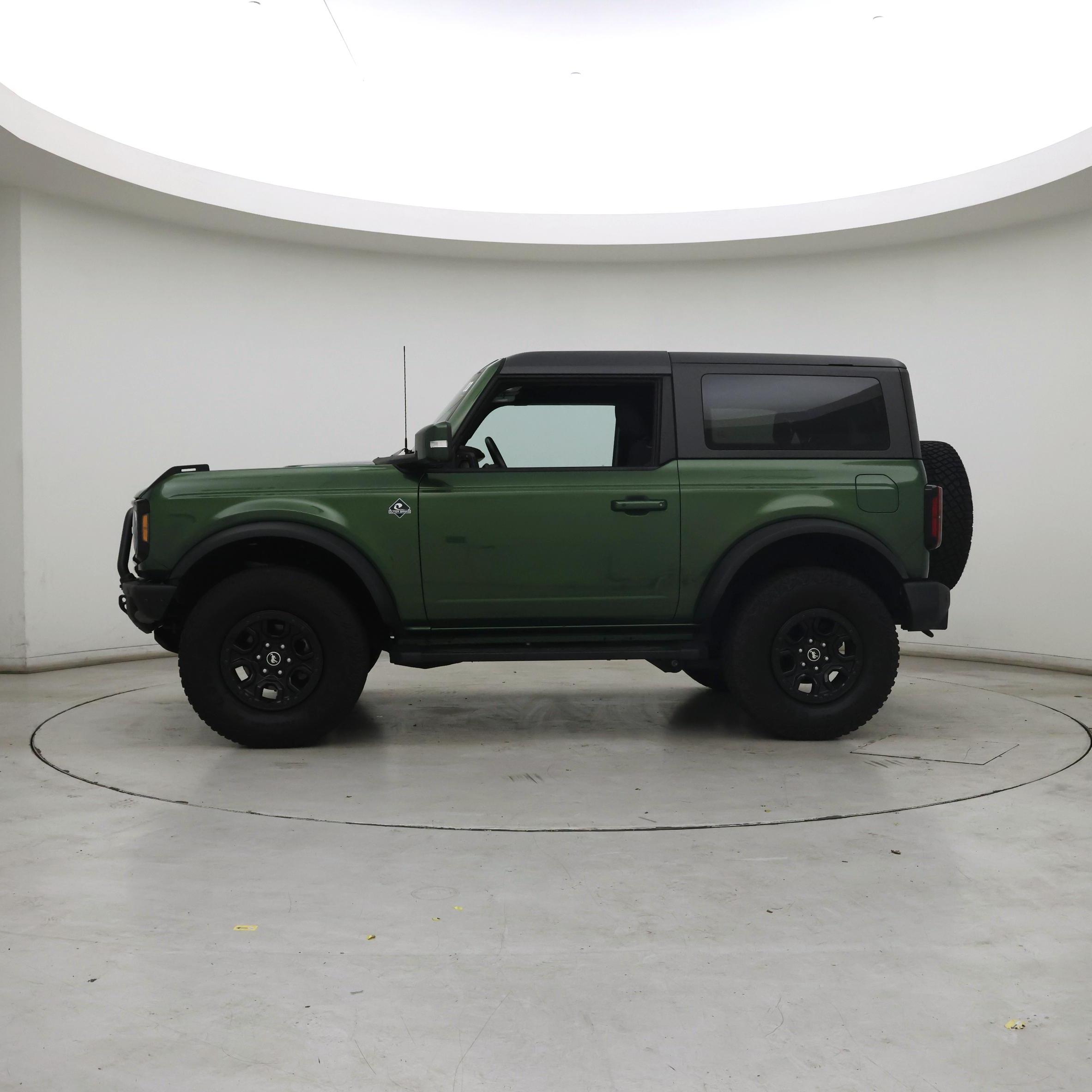 Thumbnail: 2022 Ford Bronco - 3