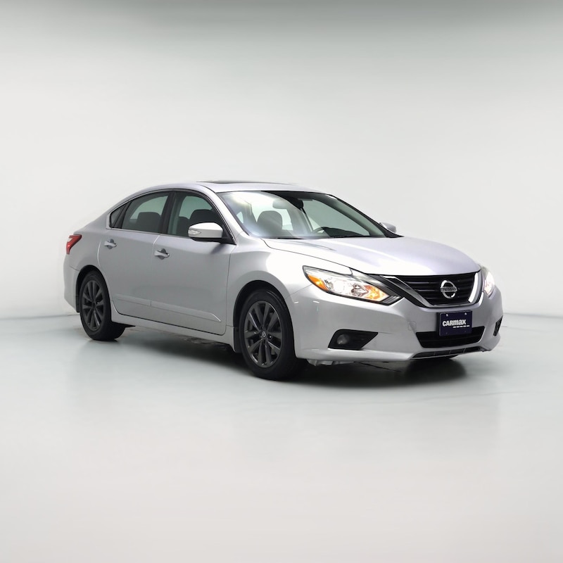 2016 Nissan Altima SV