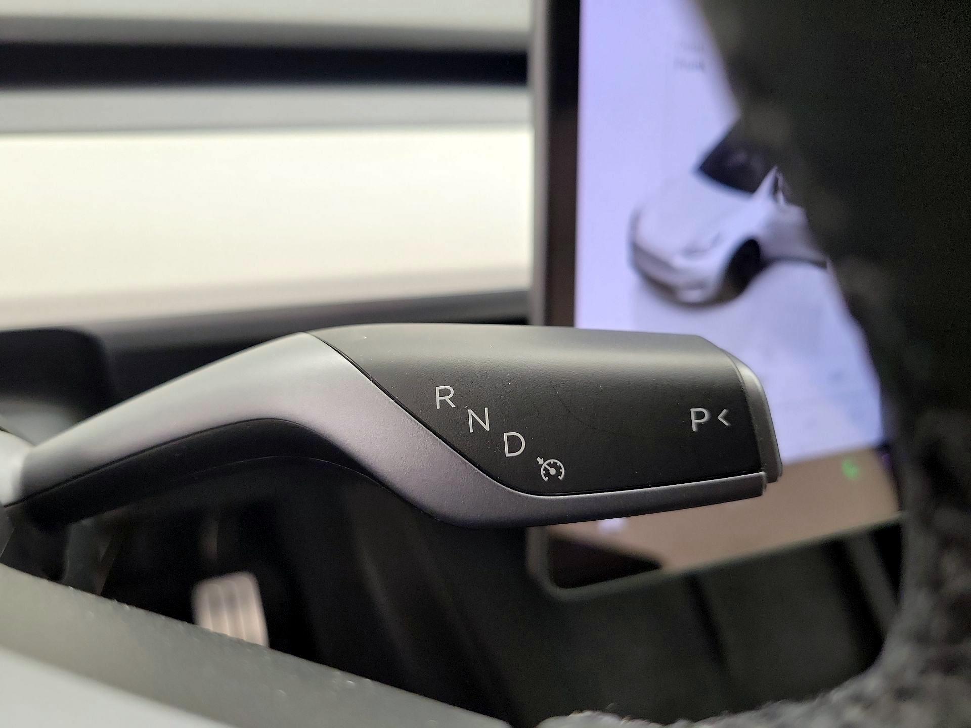 Thumbnail: 2023 Tesla Model Y - 17