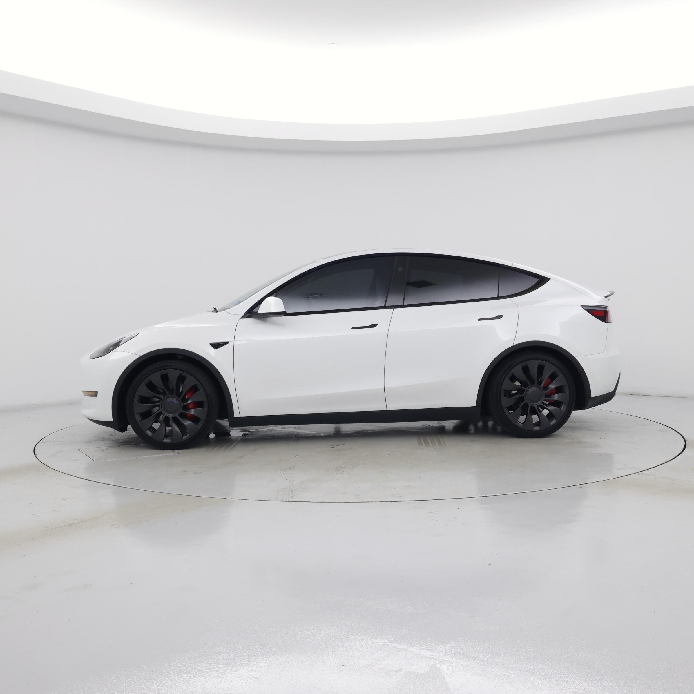 Thumbnail: 2023 Tesla Model Y - 3