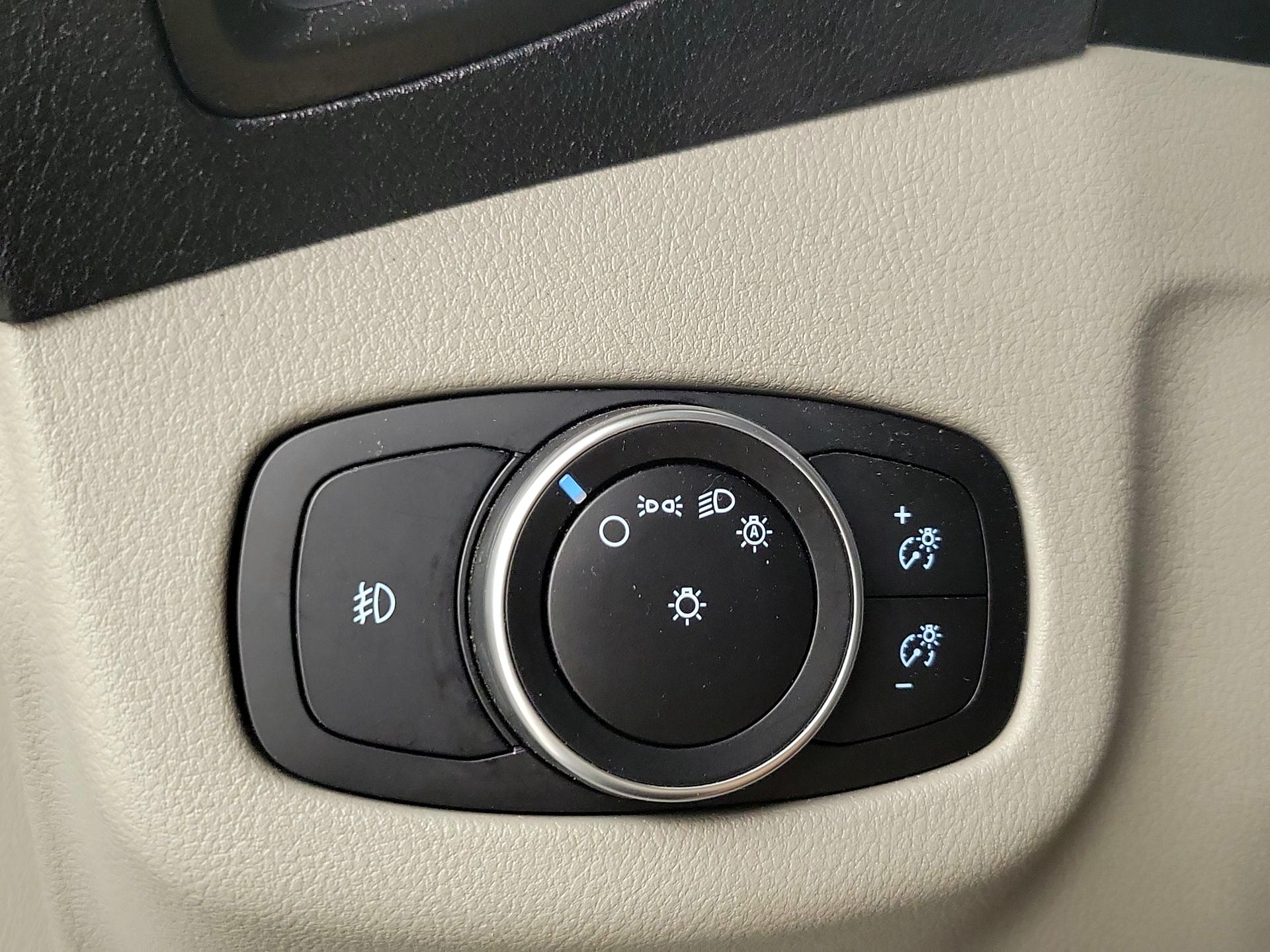 Thumbnail: 2019 Ford Transit Series - 13