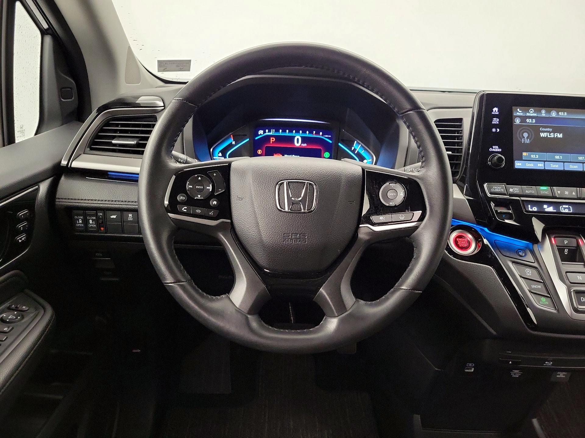 Thumbnail: 2023 Honda Odyssey - 10