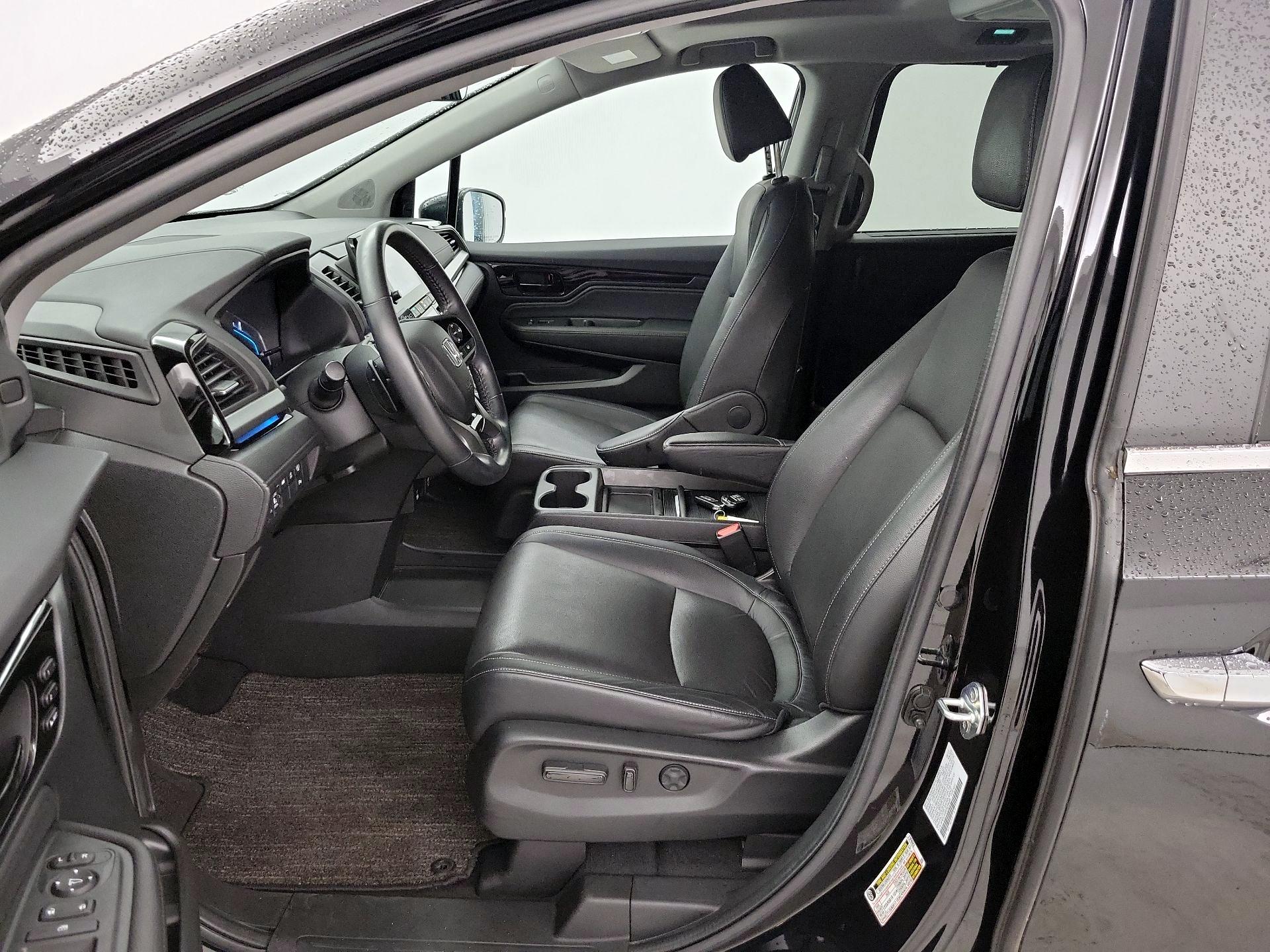Thumbnail: 2023 Honda Odyssey - 11