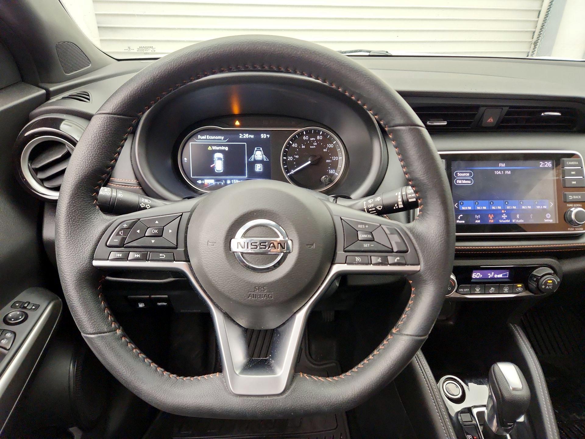 Thumbnail: 2020 Nissan Kicks - 10