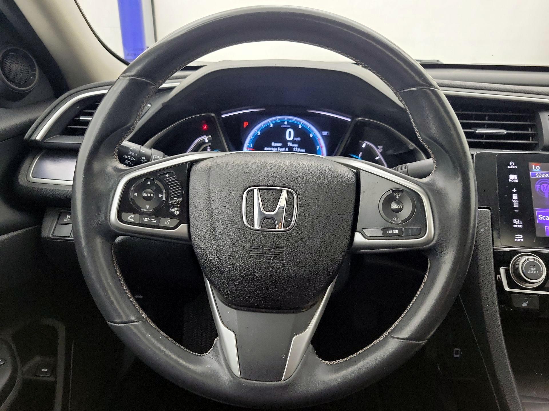 Thumbnail: 2016 Honda Civic - 10