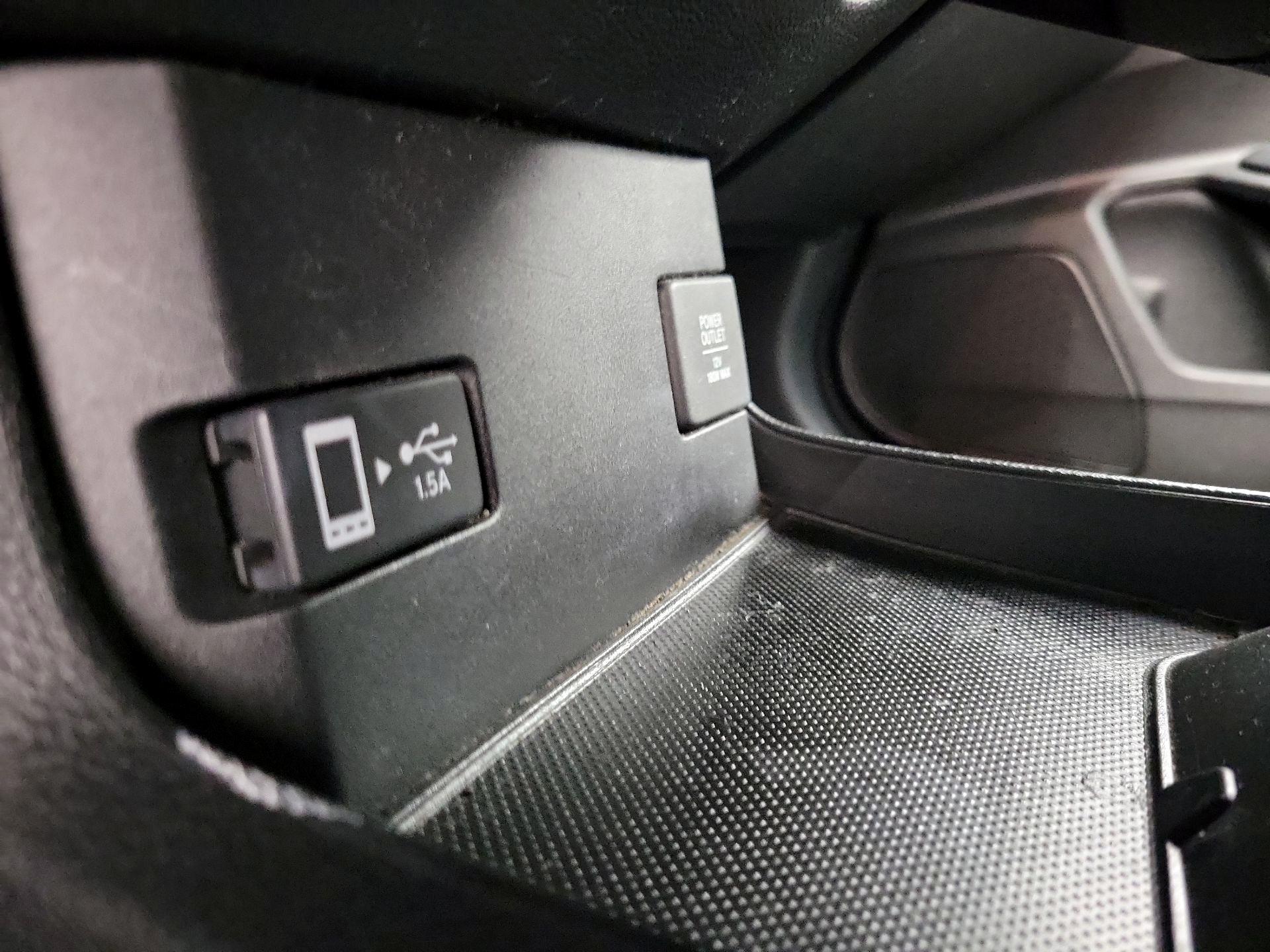 Thumbnail: 2016 Honda Civic - 18