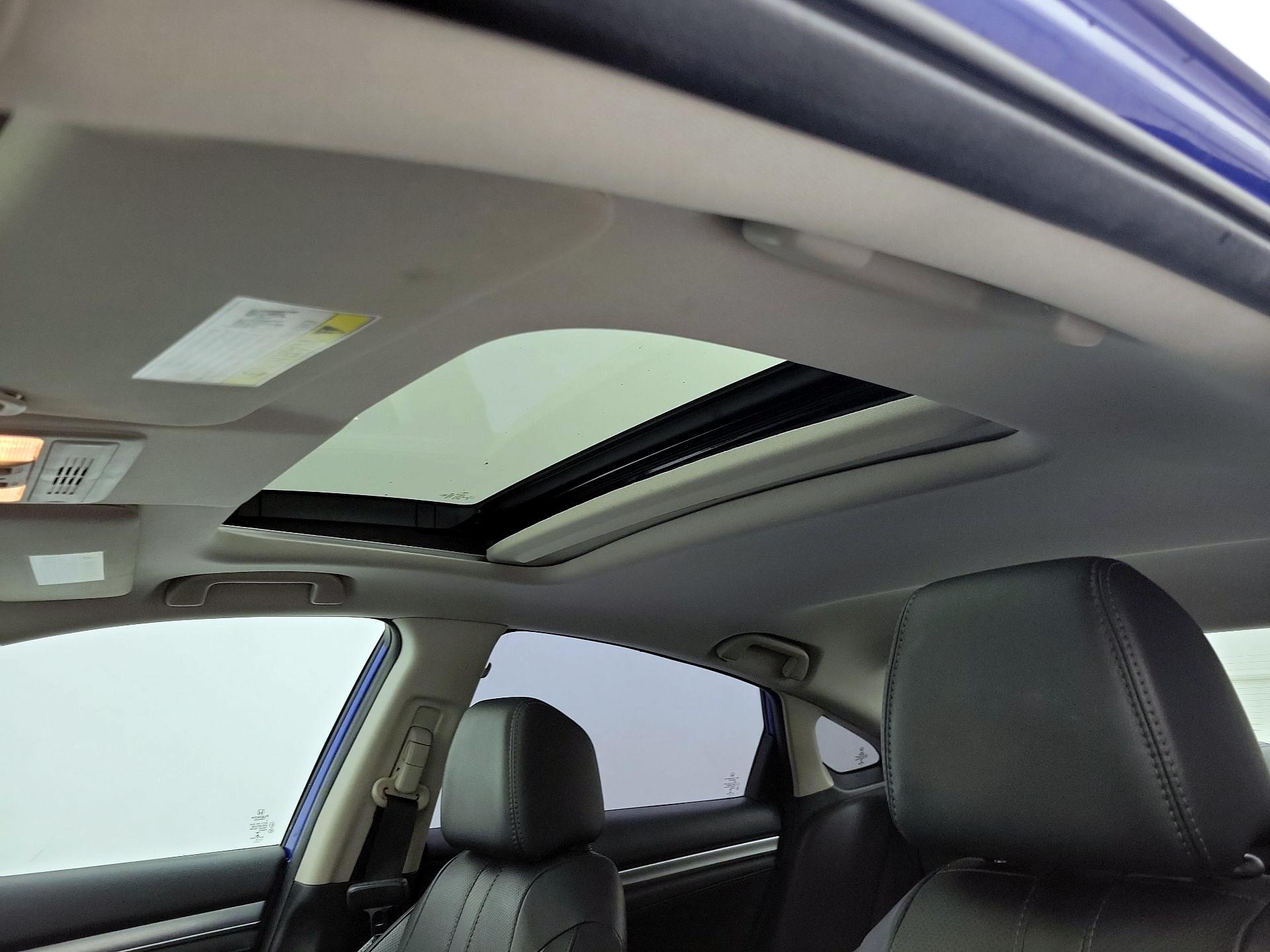 Thumbnail: 2016 Honda Civic - 19