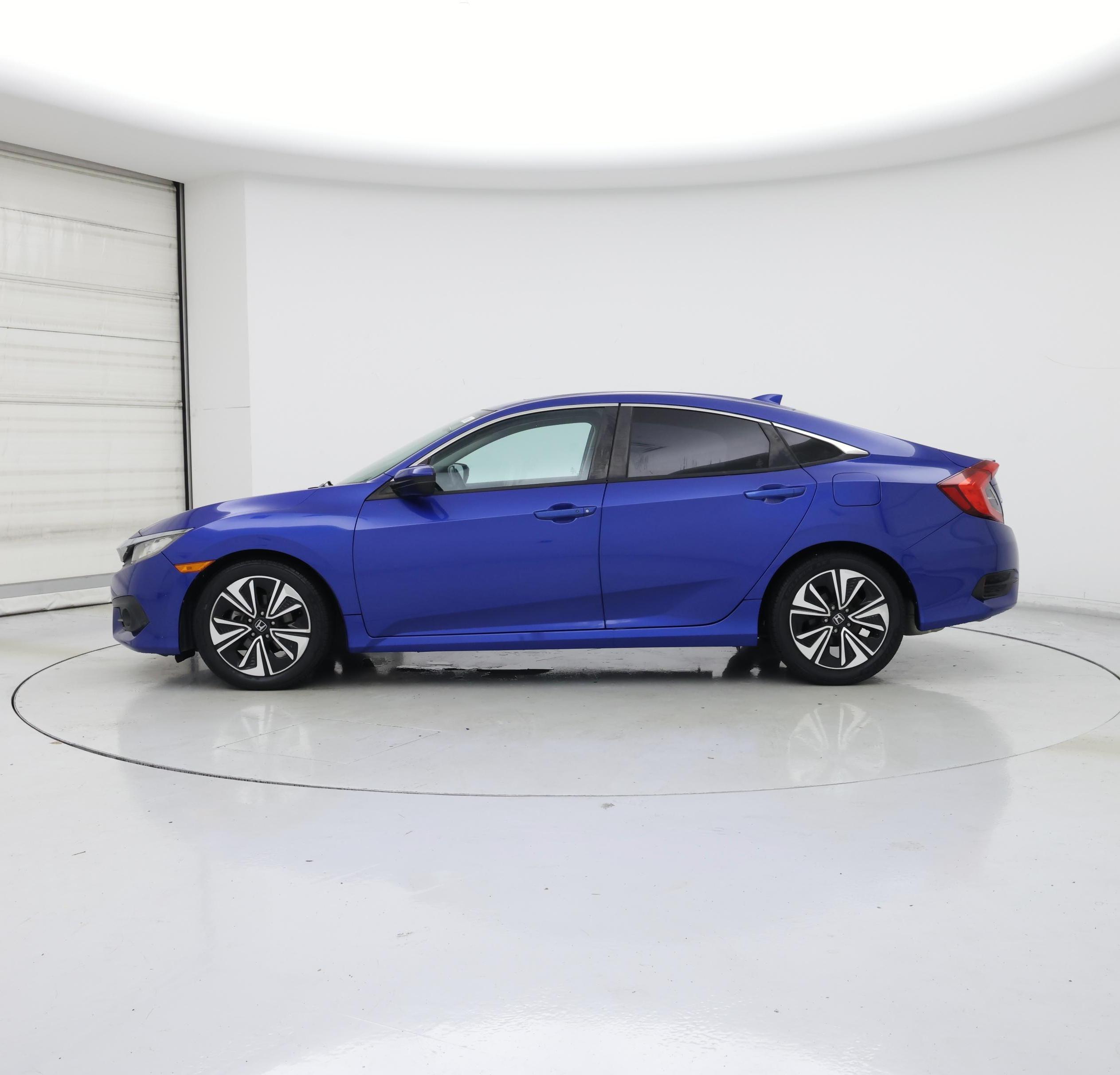 Thumbnail: 2016 Honda Civic - 3