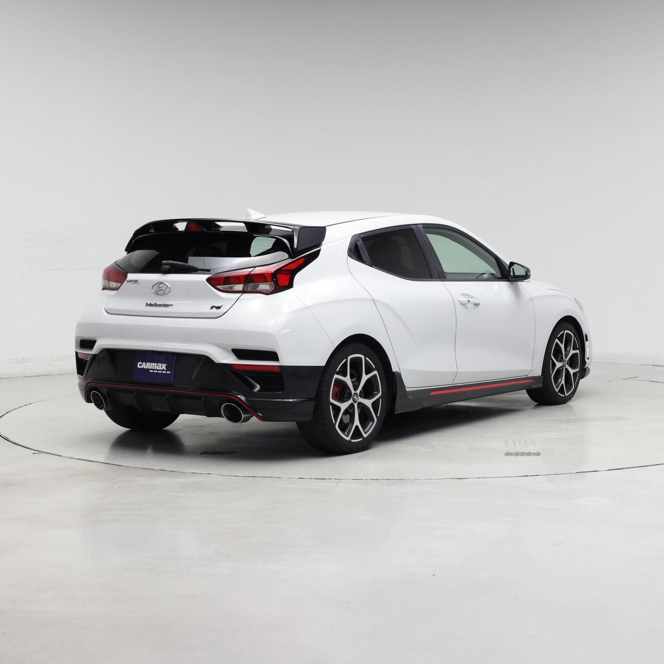 Thumbnail: 2019 Hyundai Veloster - 8