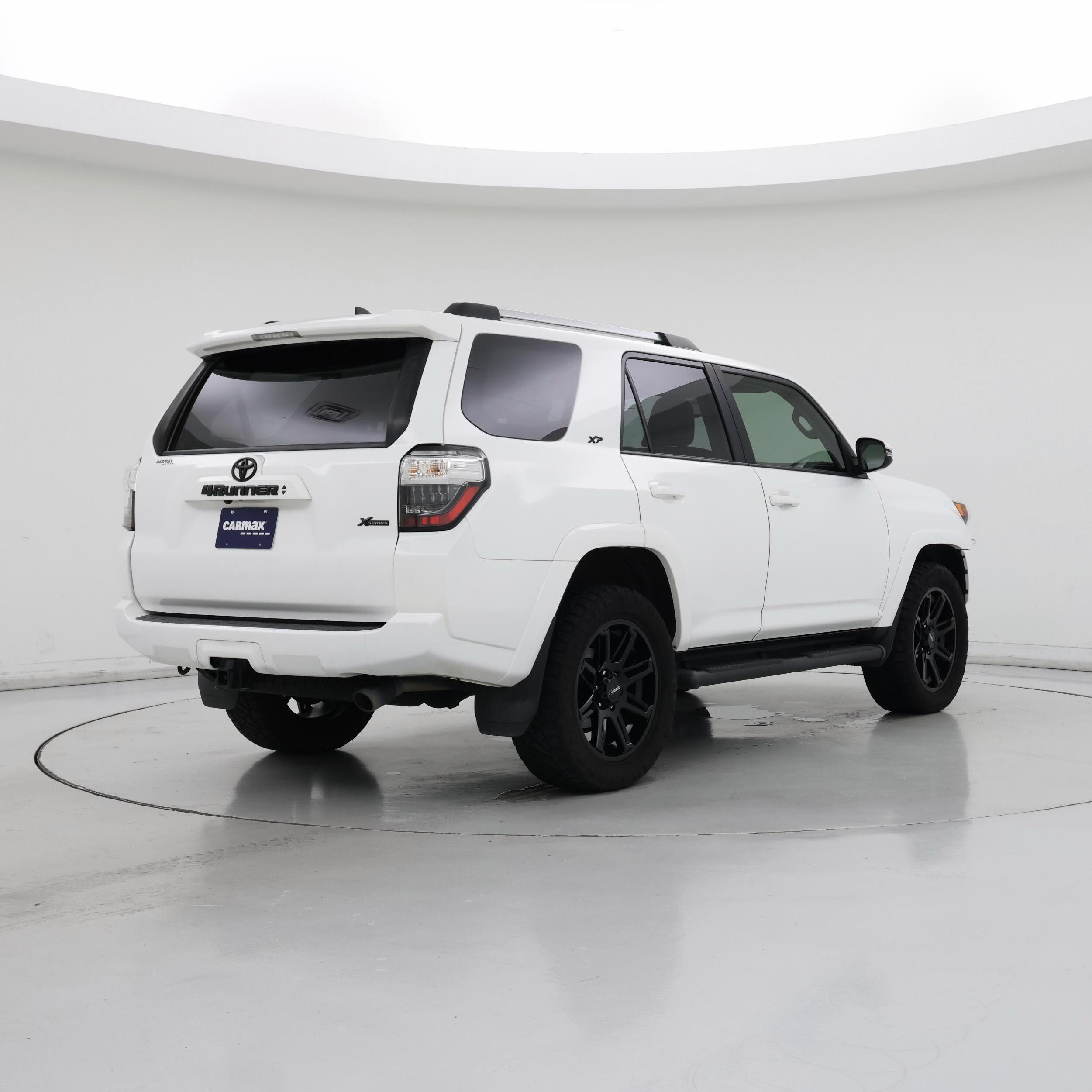 Thumbnail: 2023 Toyota 4Runner - 8