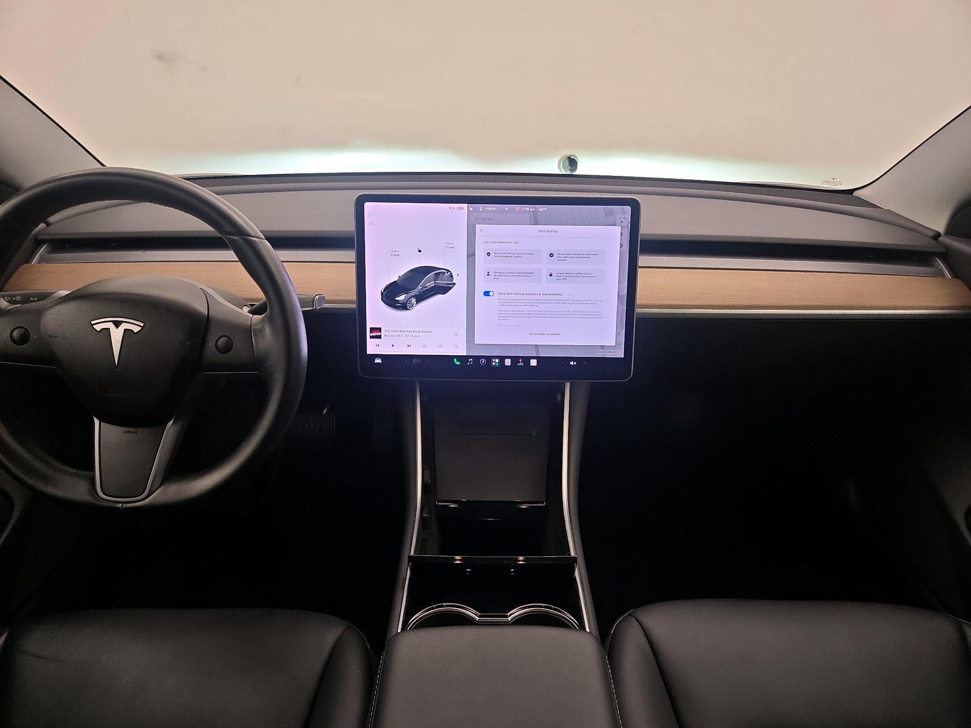 Thumbnail: 2019 Tesla Model 3 - 9