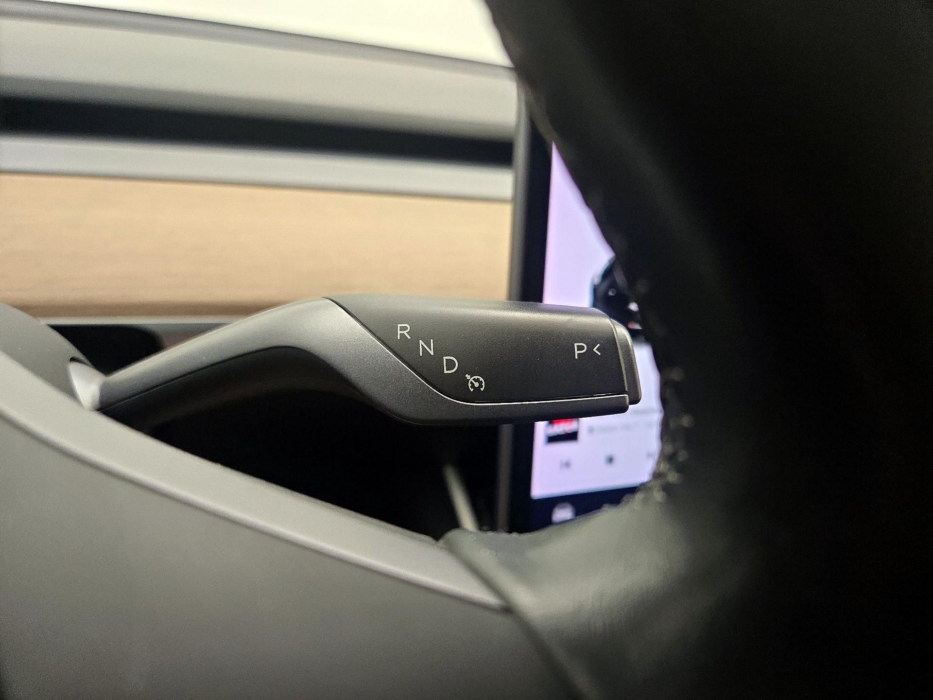 Thumbnail: 2019 Tesla Model 3 - 17