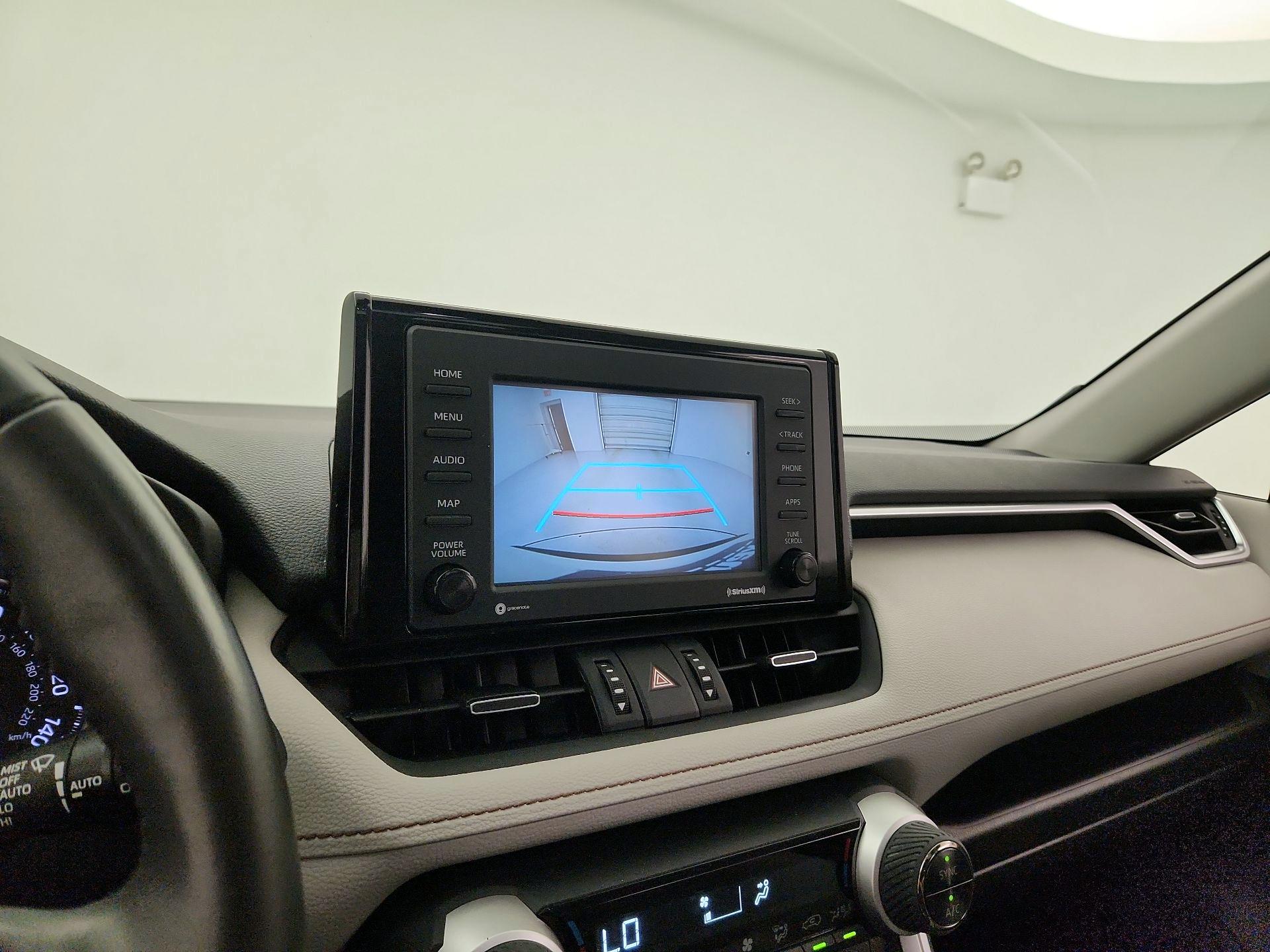 Thumbnail: 2022 Toyota RAV4 - 14