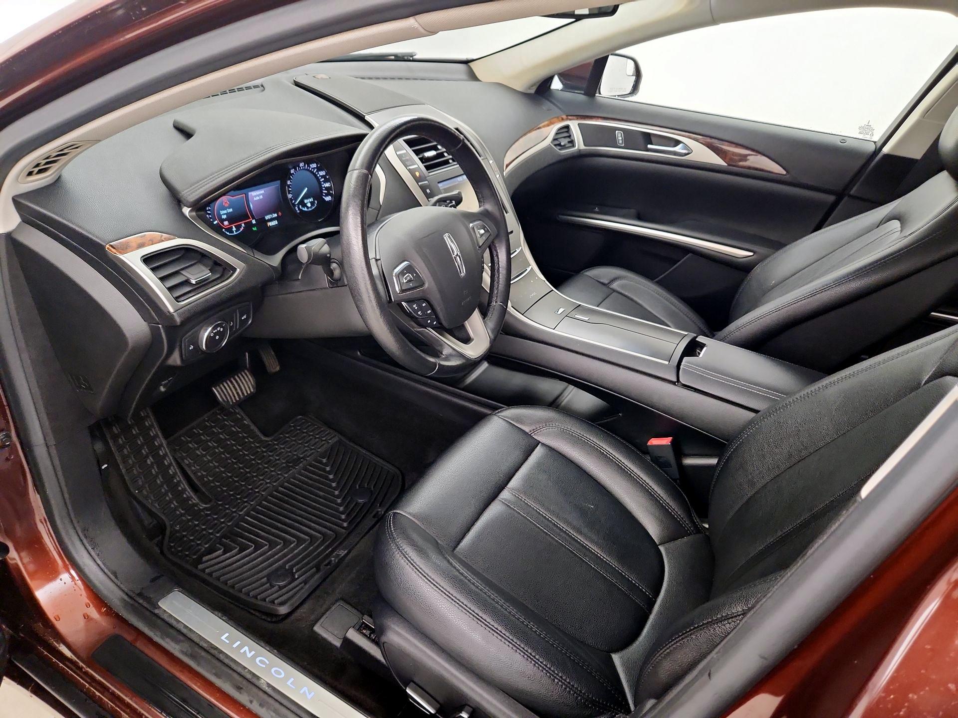 Thumbnail: 2015 Lincoln MKZ - 11
