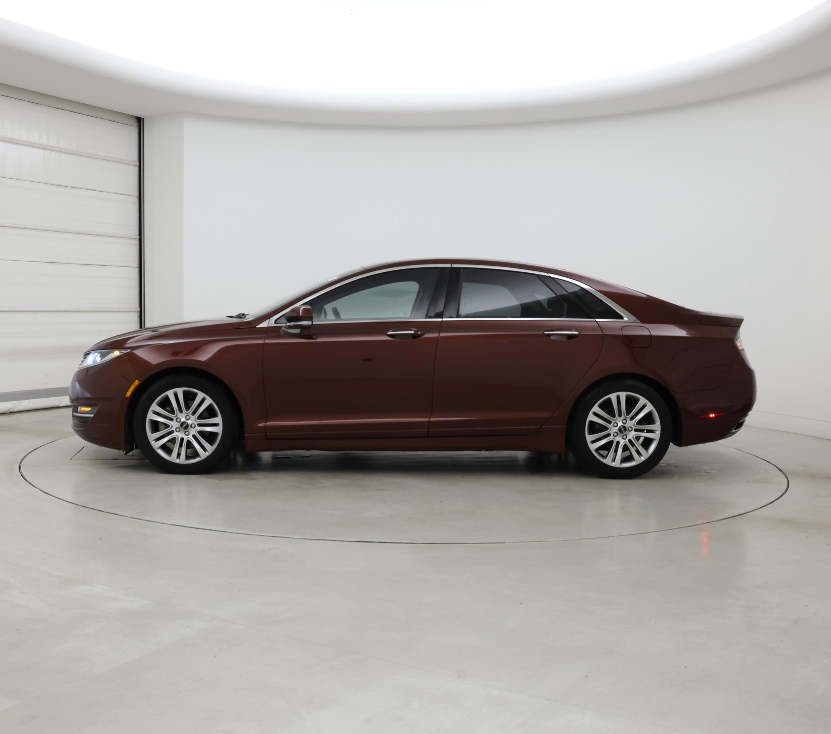 Thumbnail: 2015 Lincoln MKZ - 3