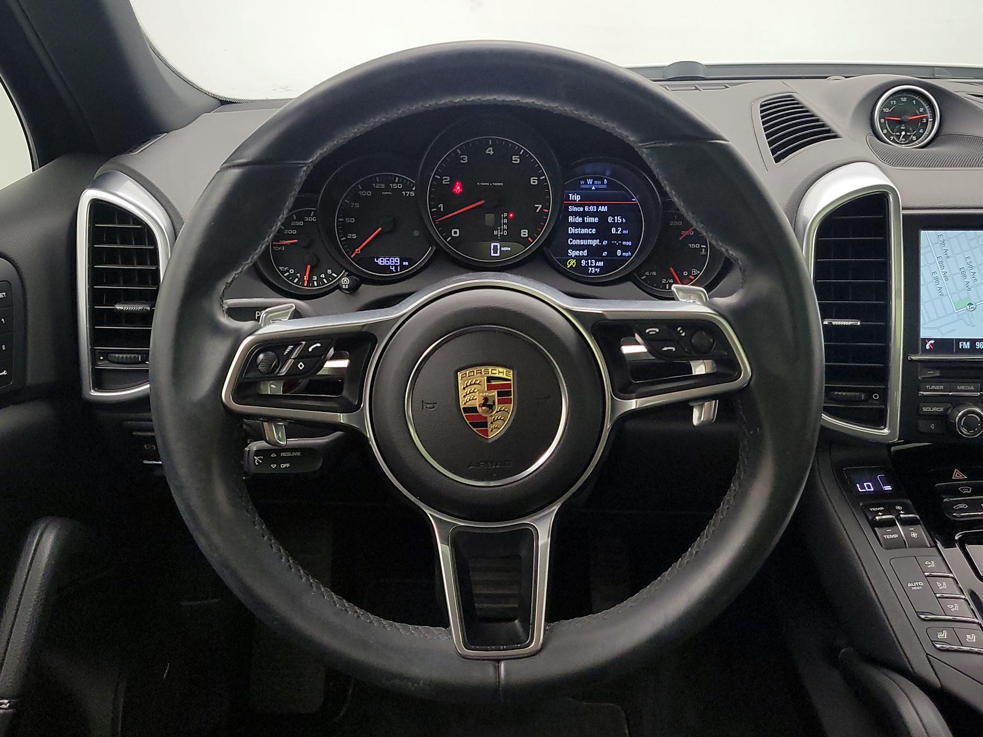 Thumbnail: 2016 Porsche Cayenne - 10