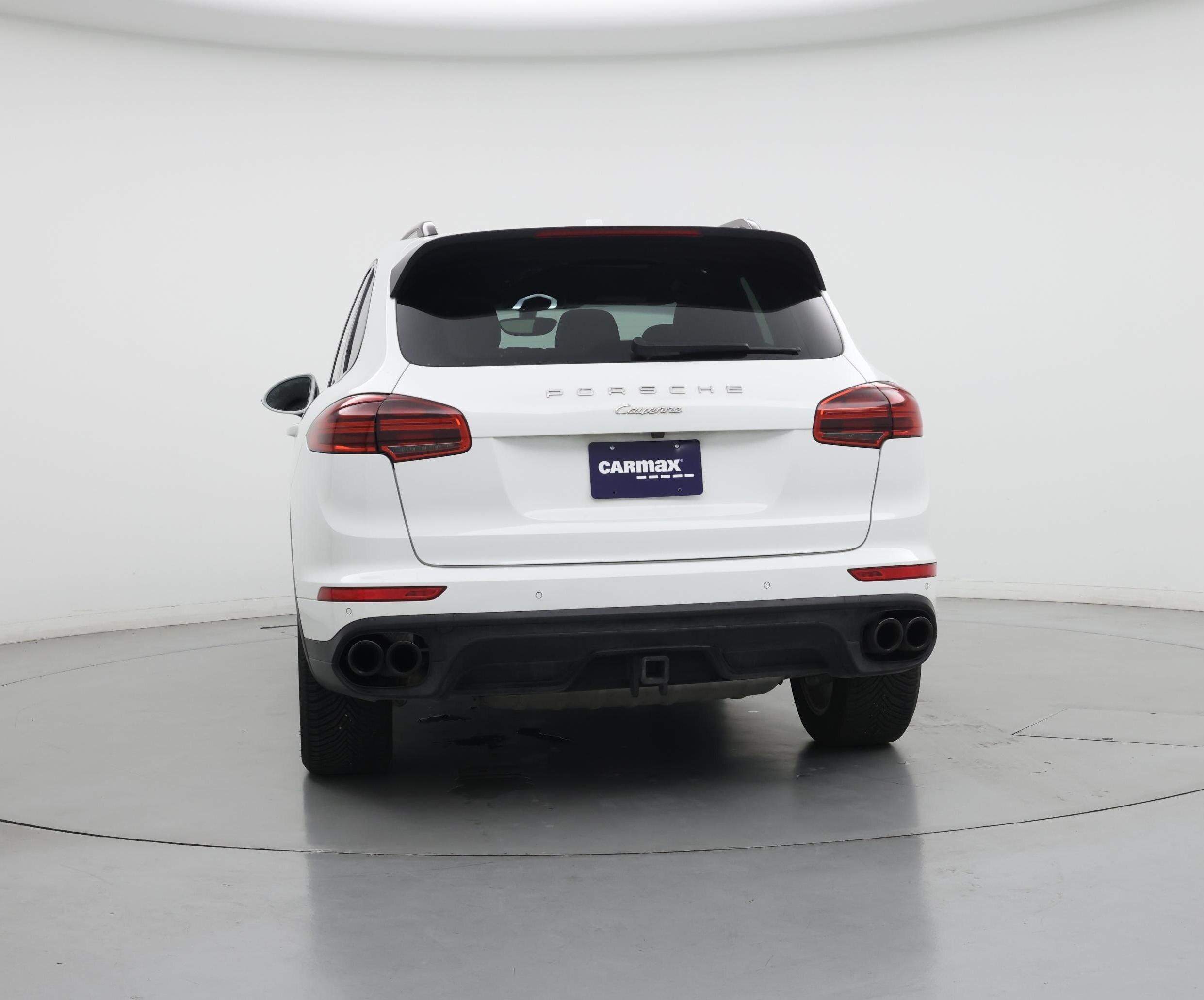 Thumbnail: 2016 Porsche Cayenne - 6