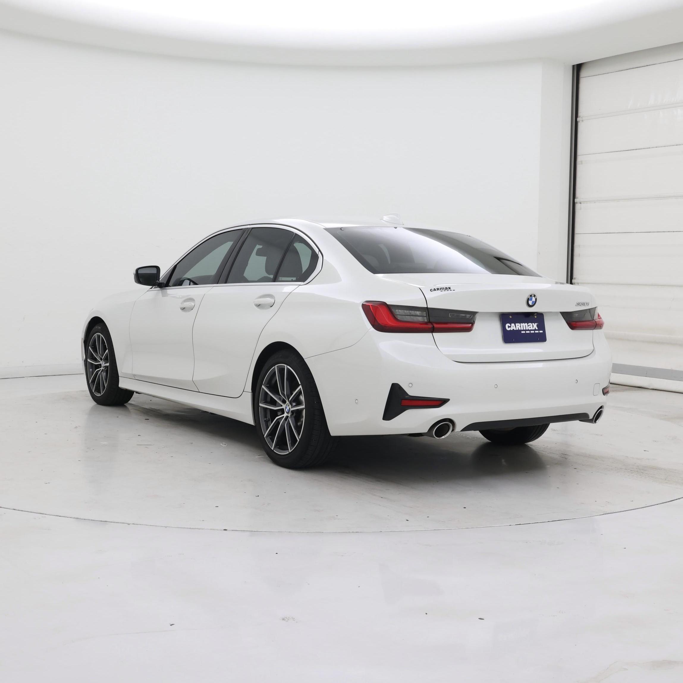 Thumbnail: 2020 BMW 3 Series - 2