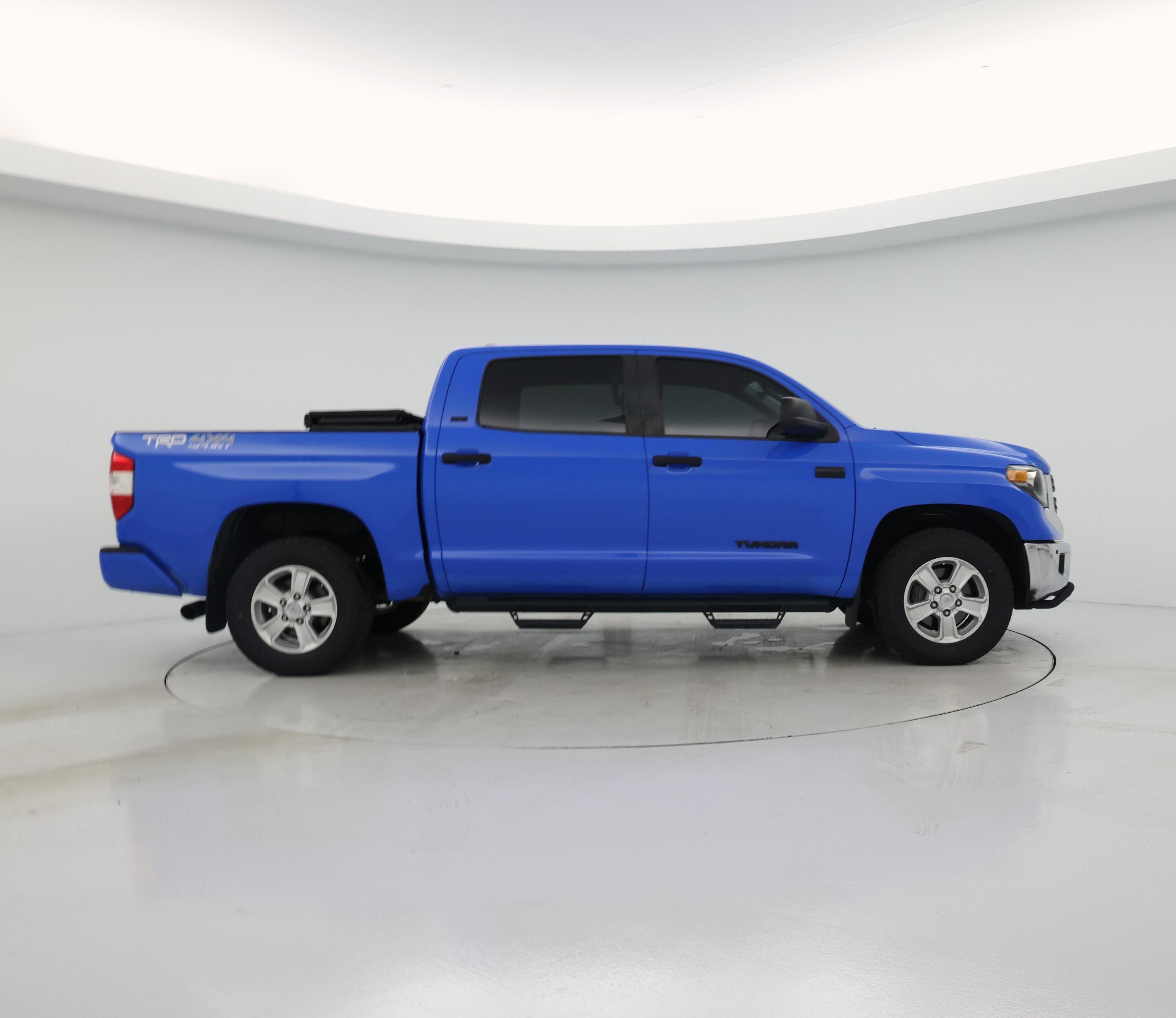 Thumbnail: 2020 Toyota Tundra - 7