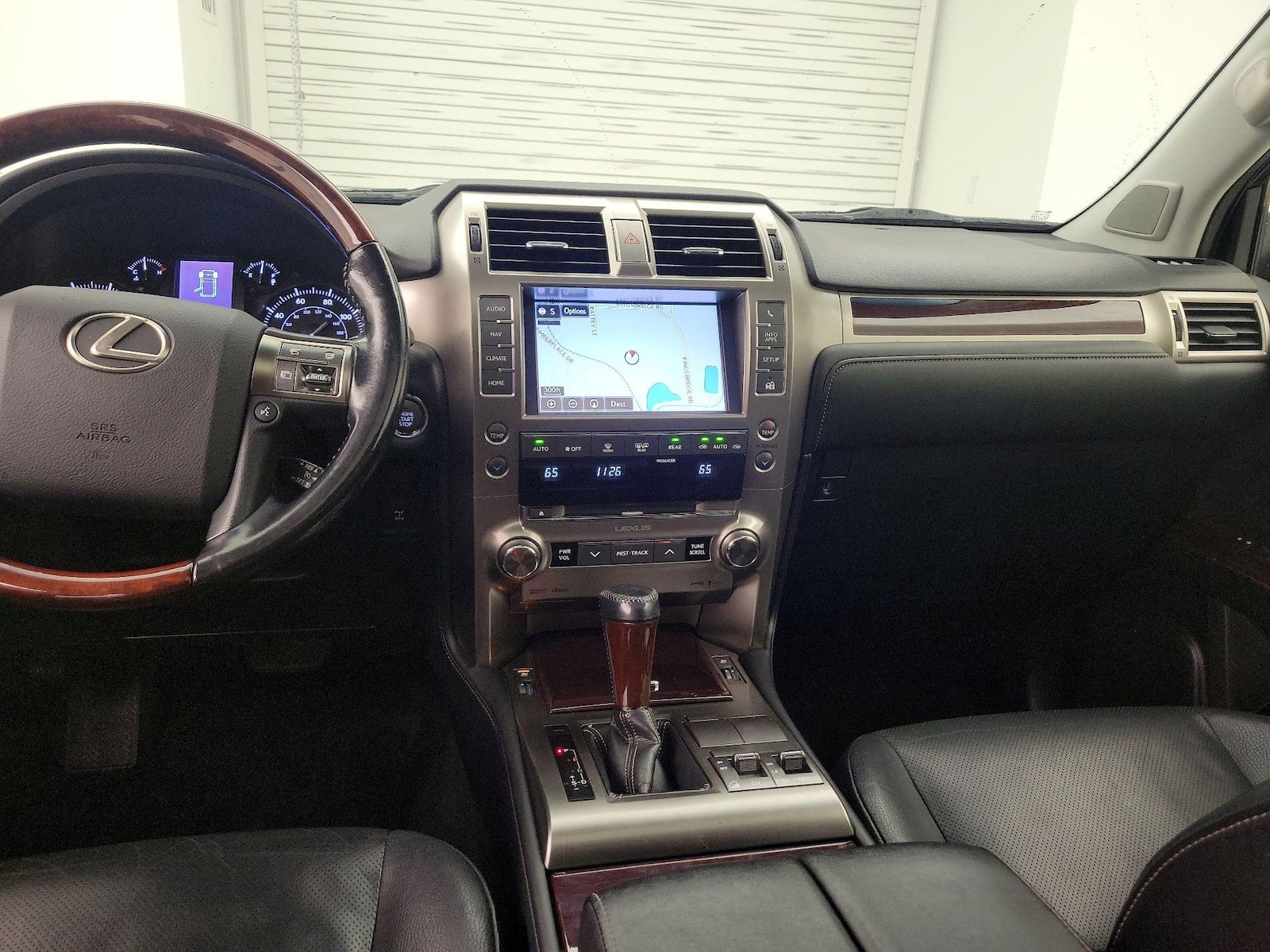 2016 Lexus GX Base - Photo 10