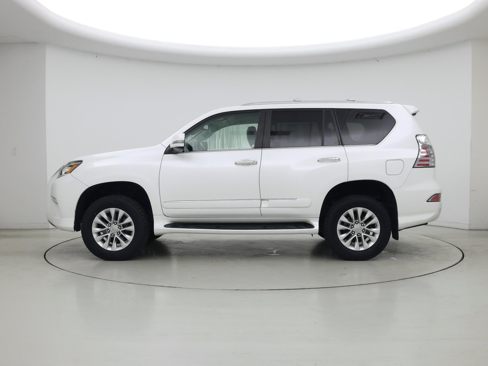 2016 Lexus GX Base - Photo 4