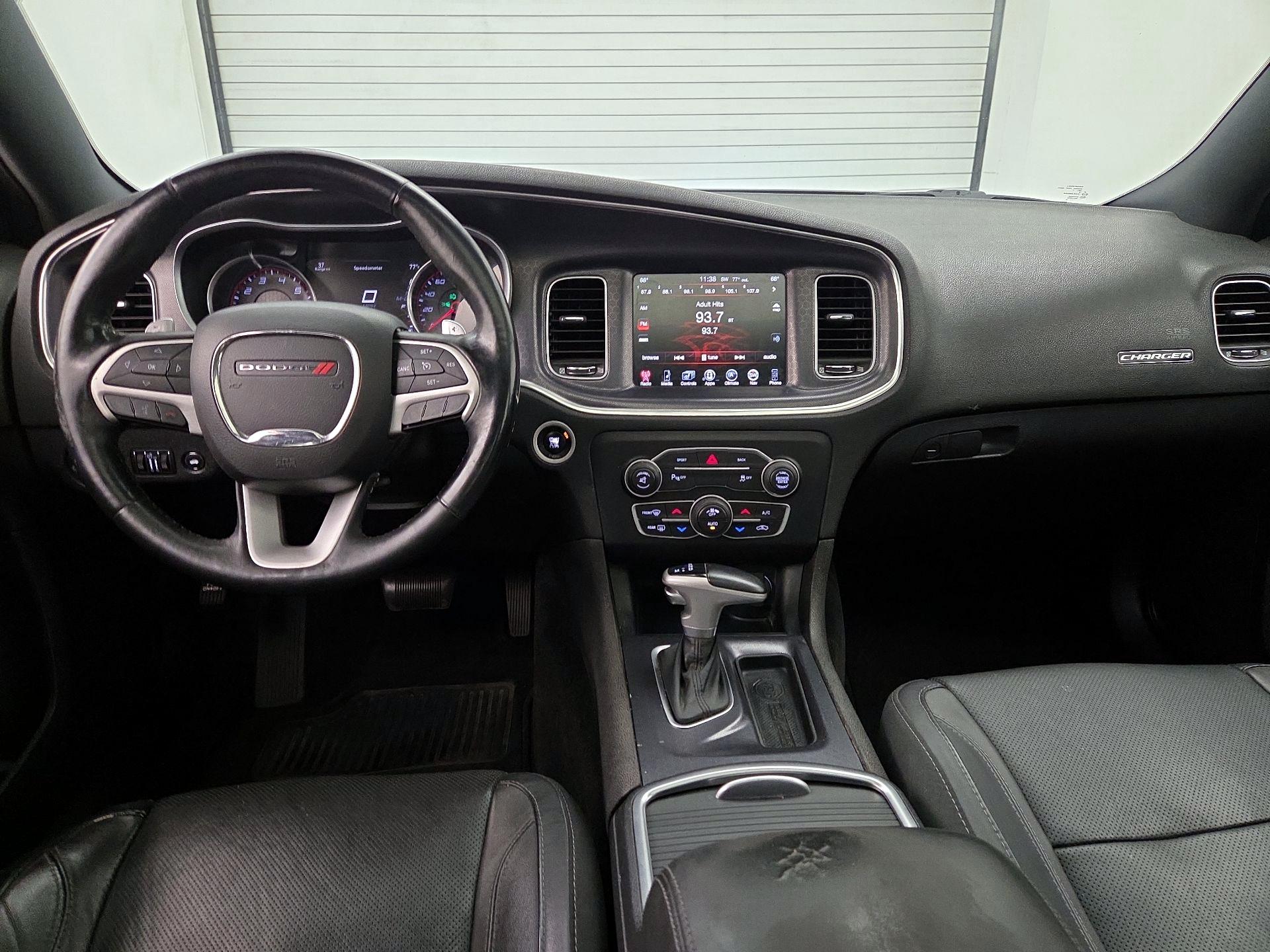 Thumbnail: 2015 Dodge Charger - 9