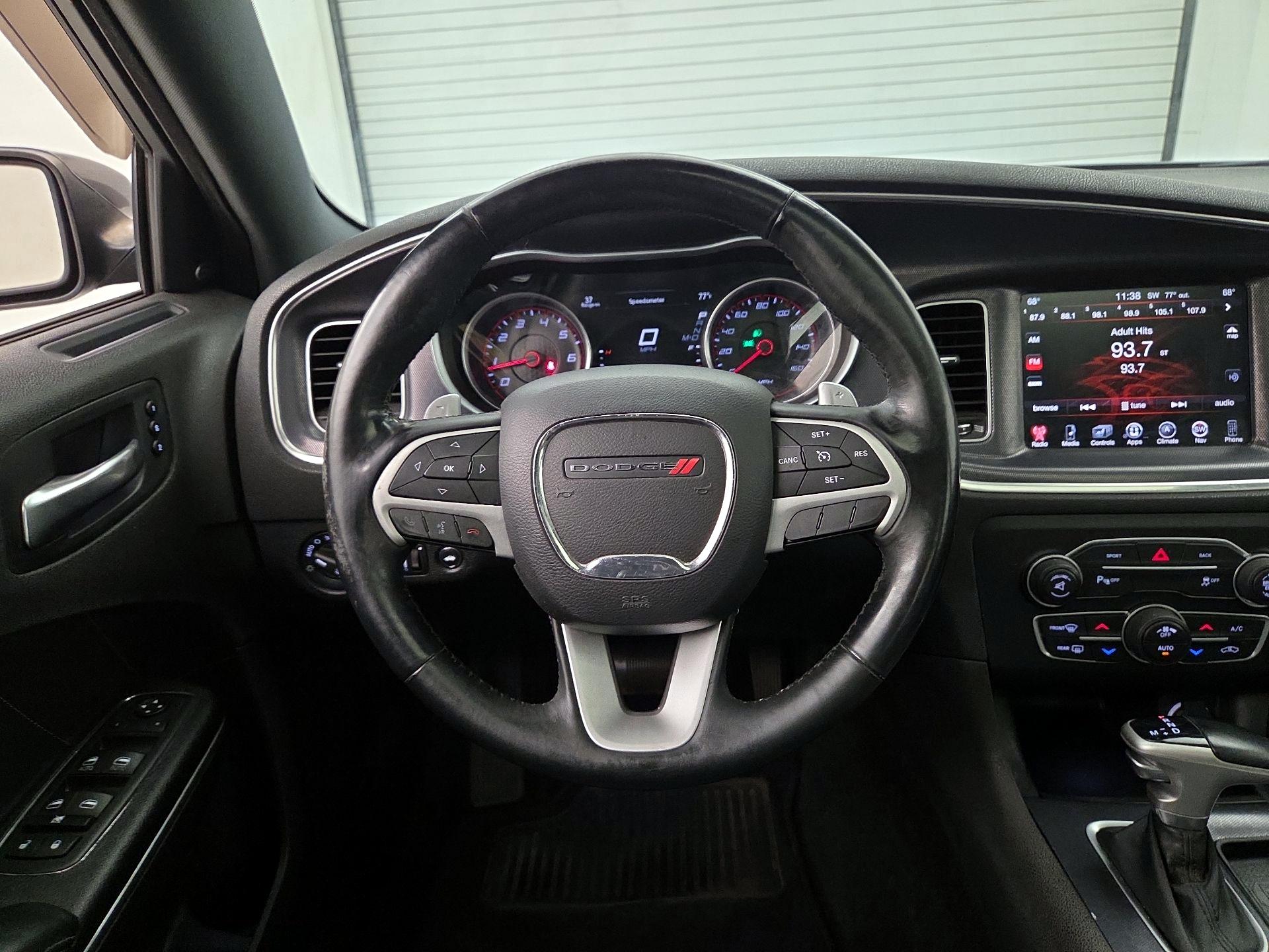 Thumbnail: 2015 Dodge Charger - 10