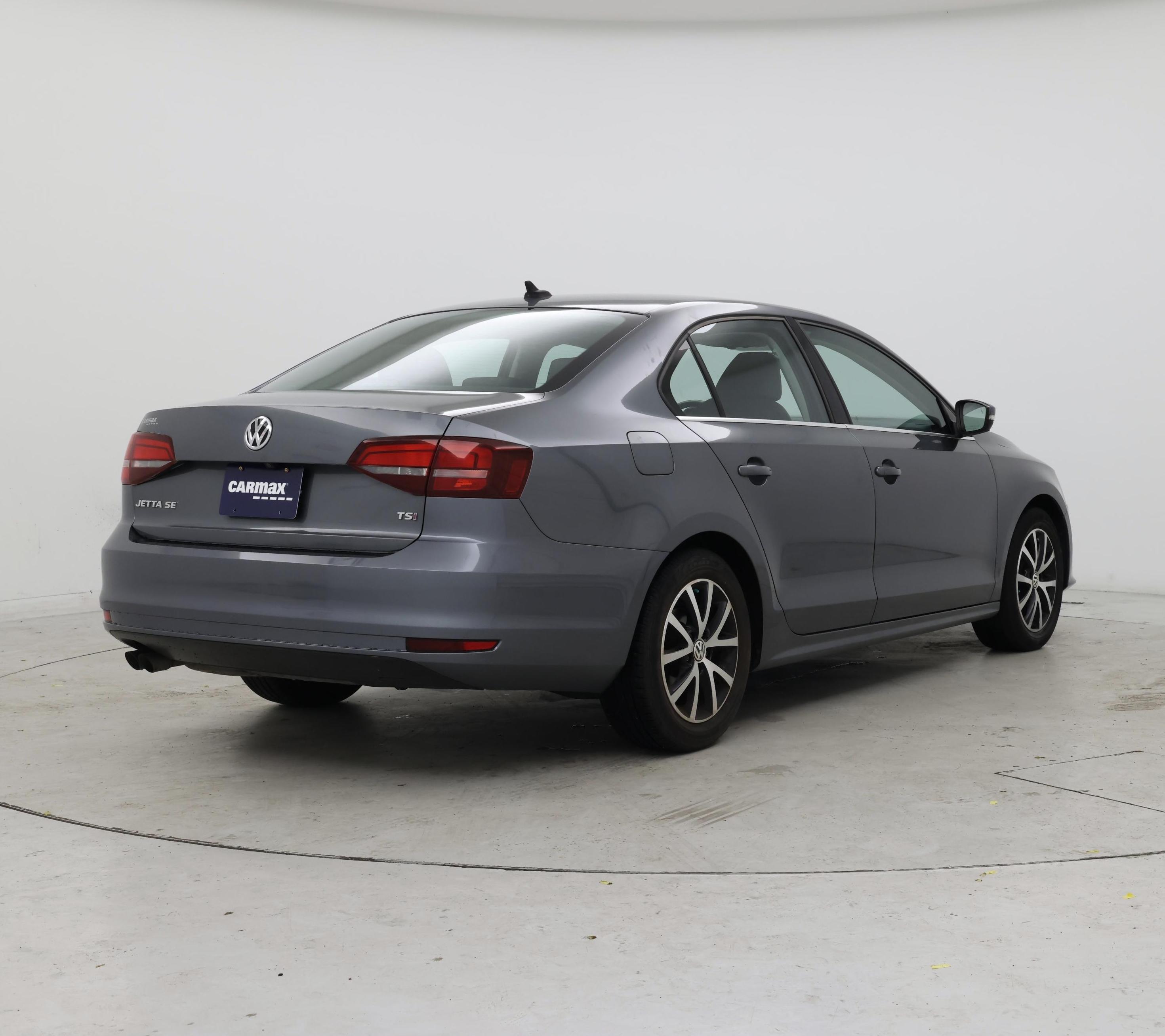 Thumbnail: 2017 Volkswagen Jetta - 8