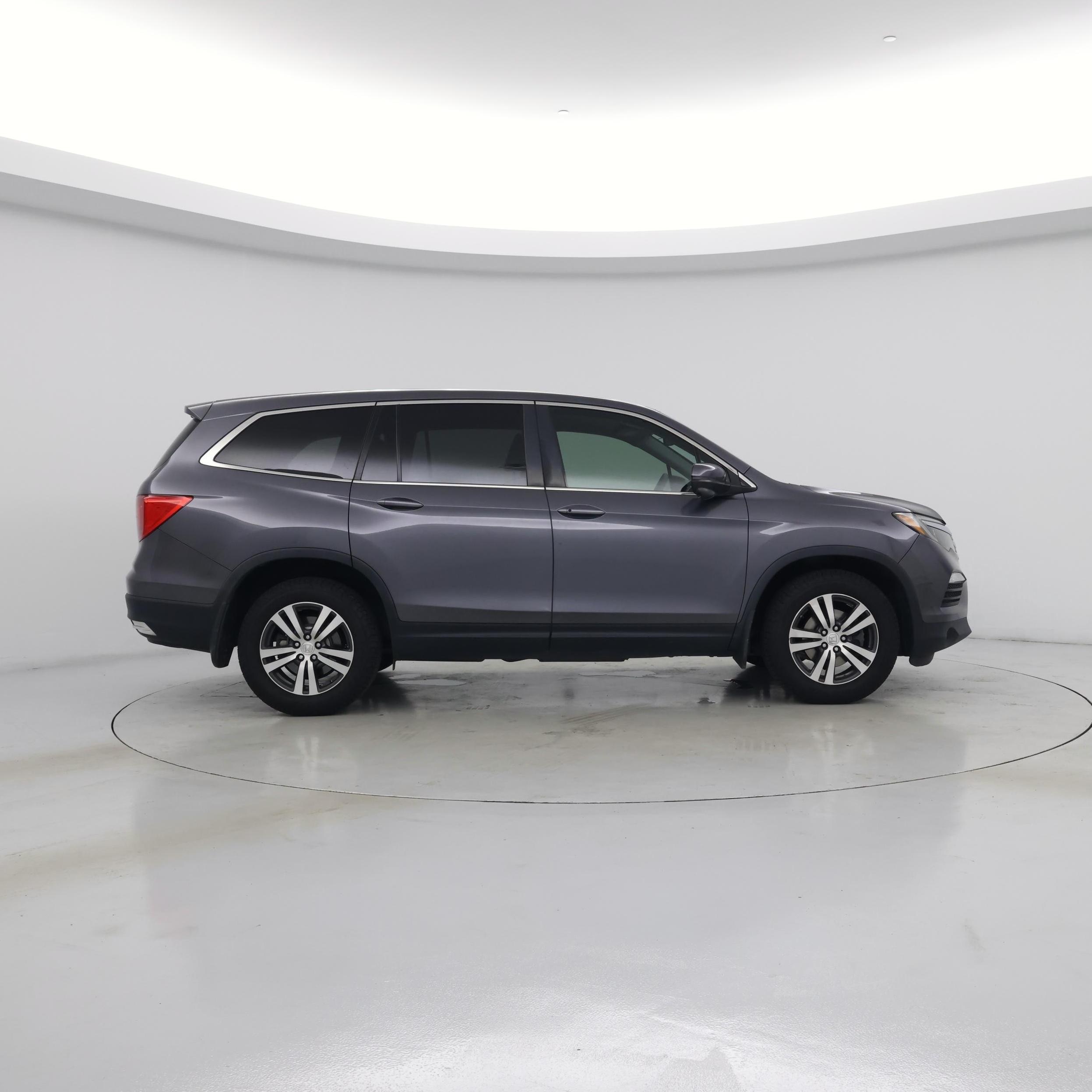 Thumbnail: 2018 Honda Pilot - 7