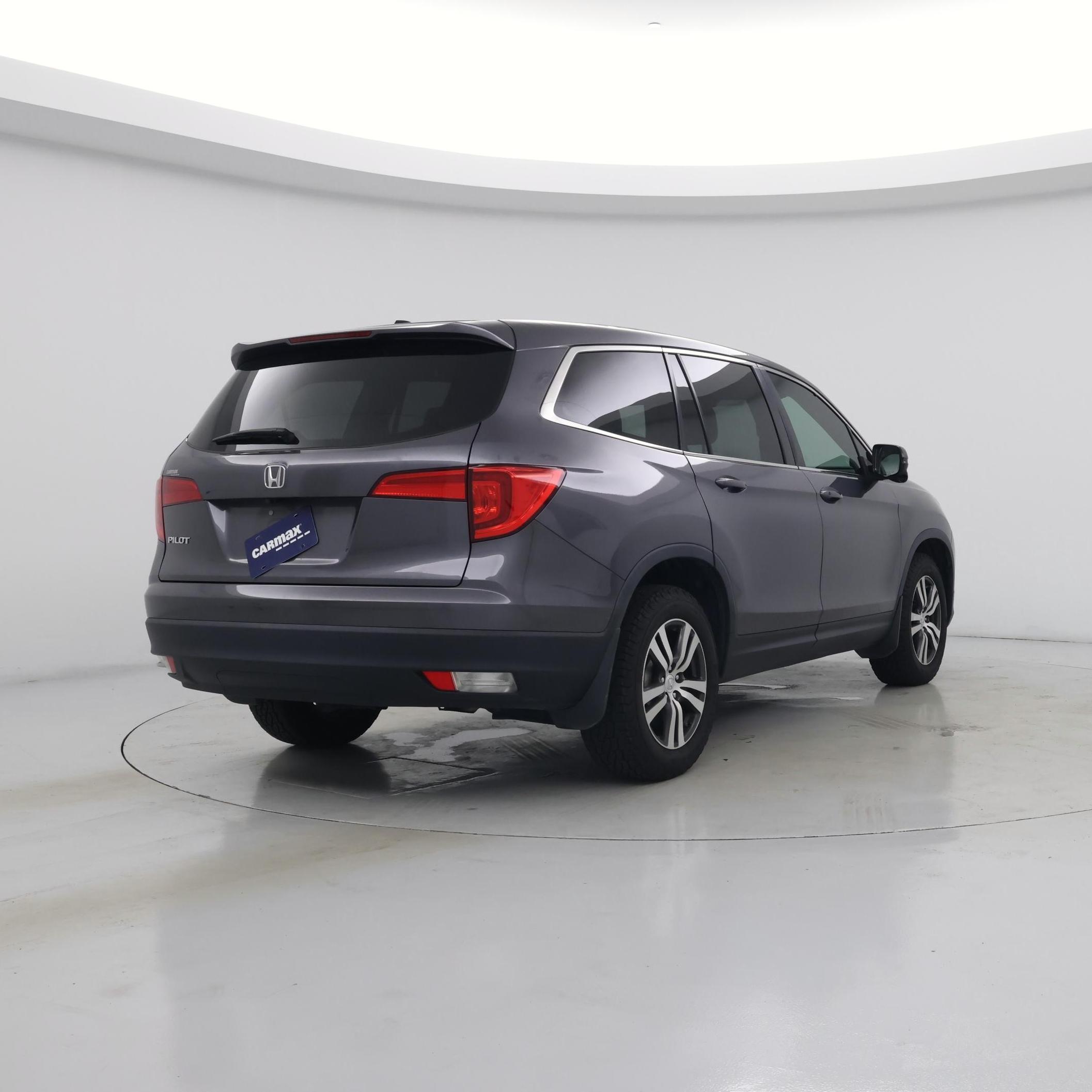 Thumbnail: 2018 Honda Pilot - 8