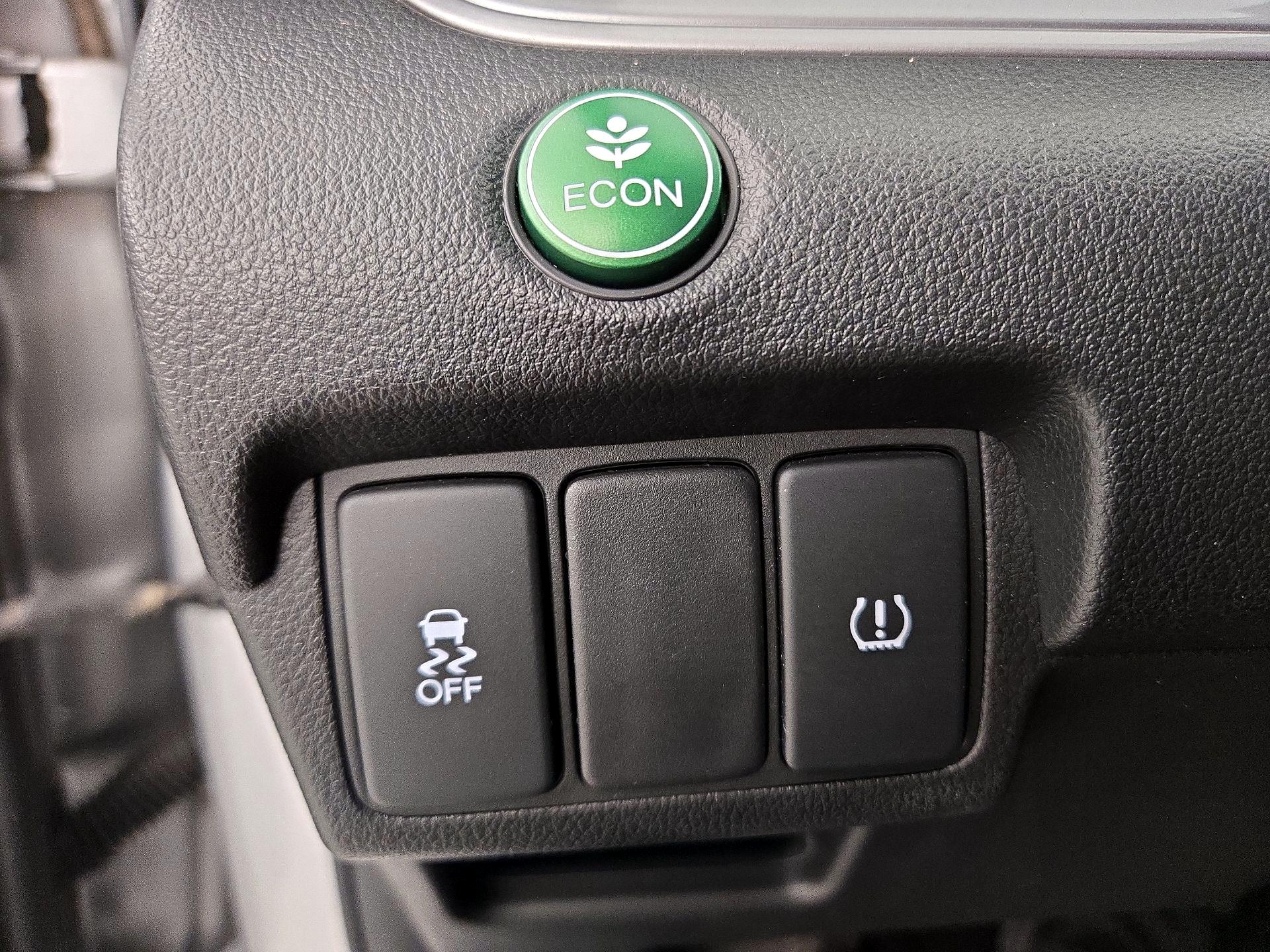 Thumbnail: 2015 Honda CR-V - 13