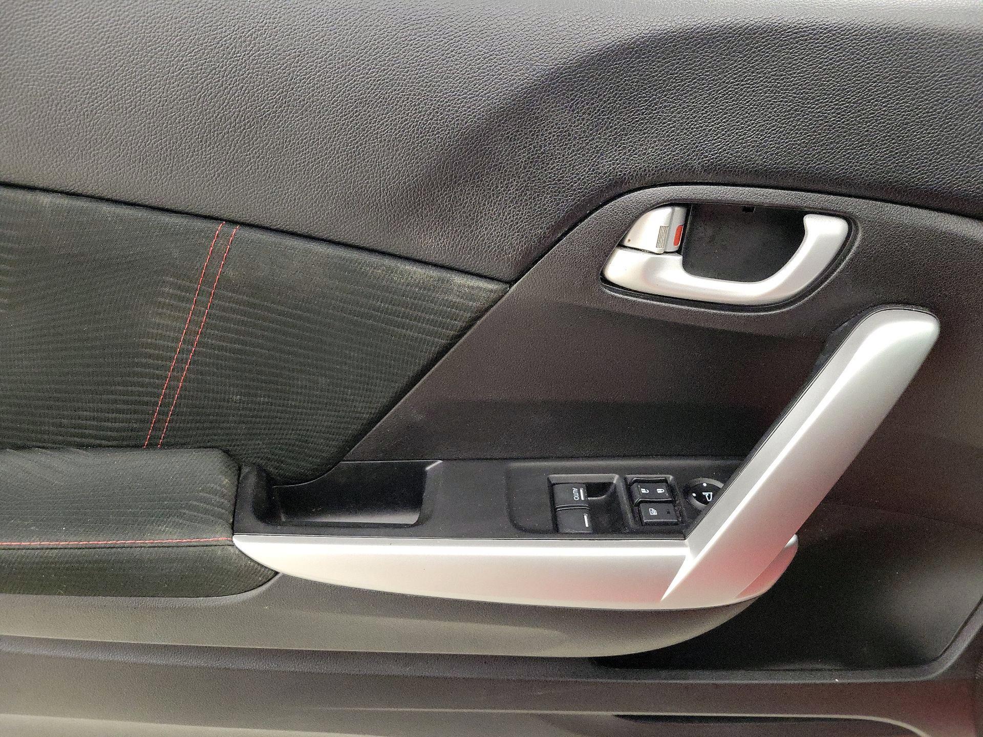 Thumbnail: 2015 Honda Civic - 12